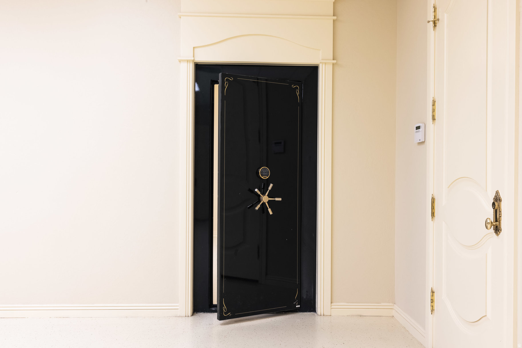 main property photo 76