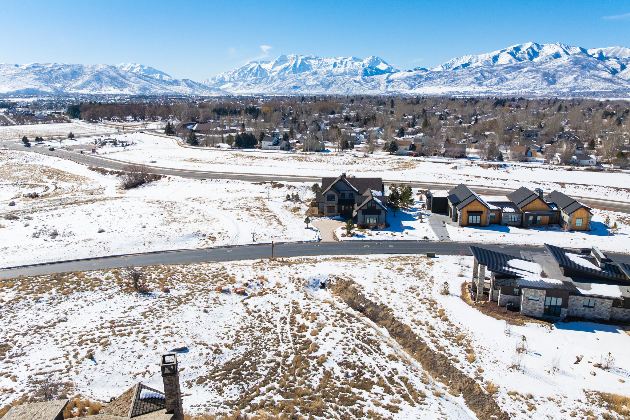 main property photo 33