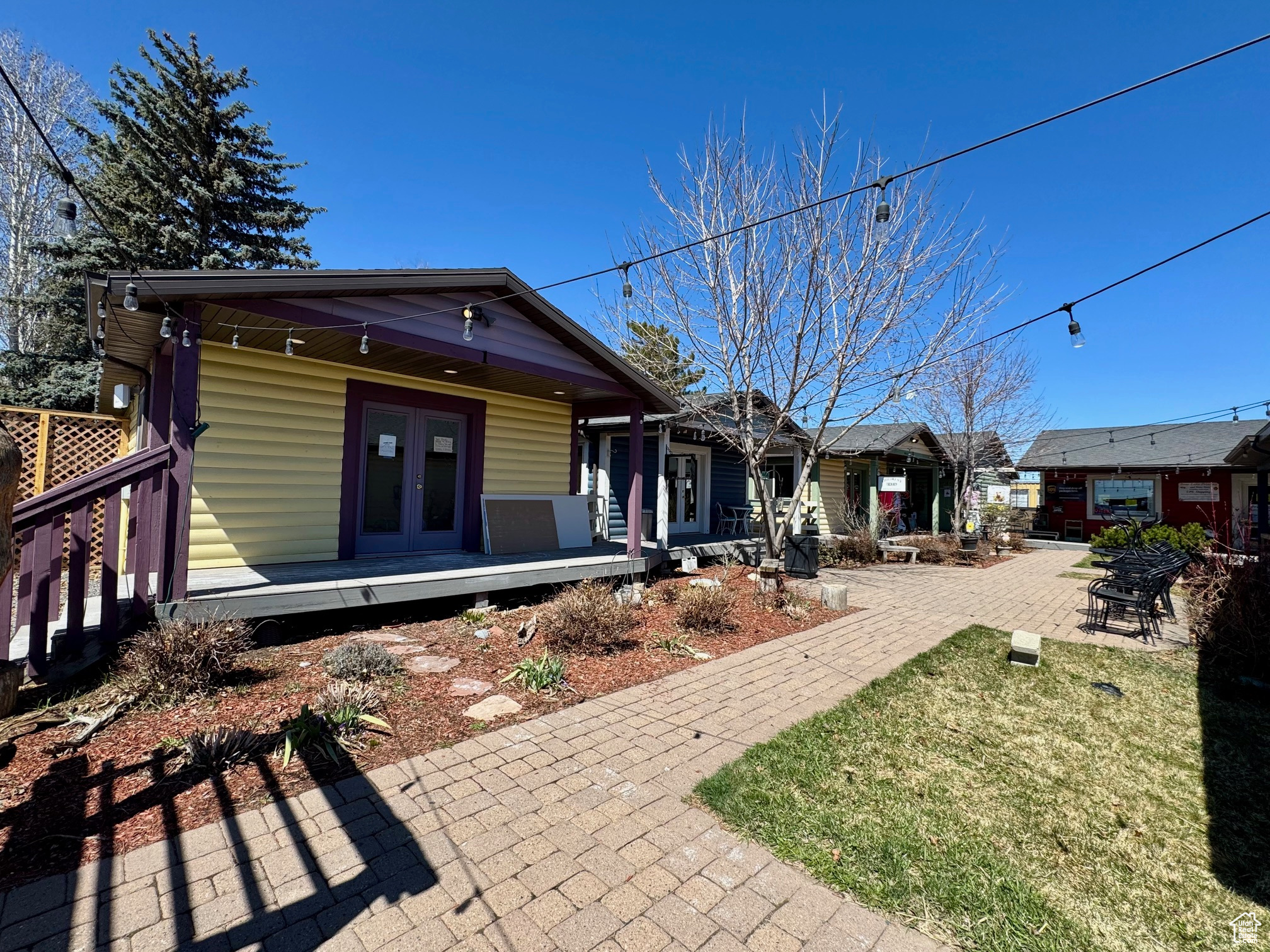 main property photo 7