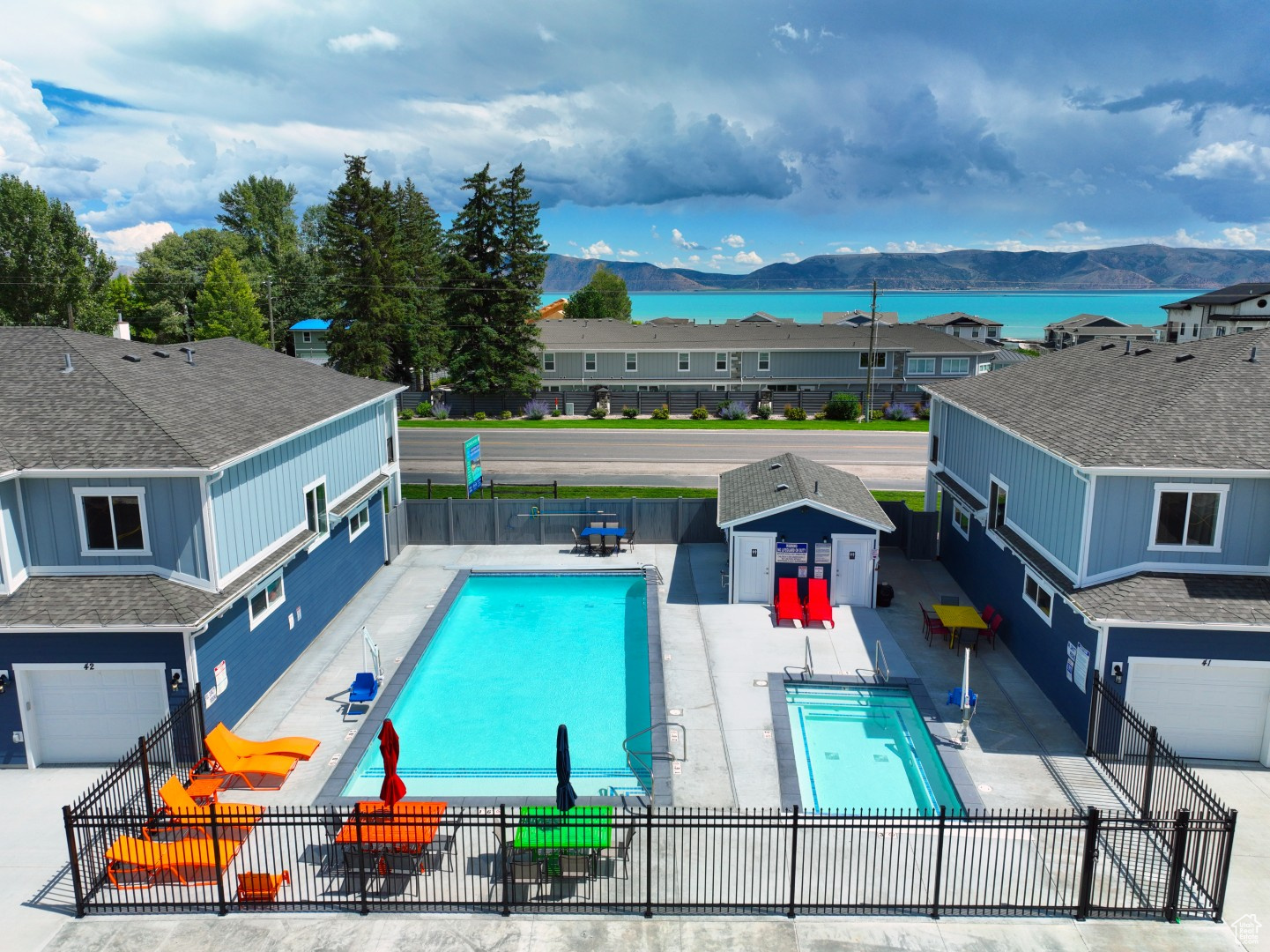 main property photo 48