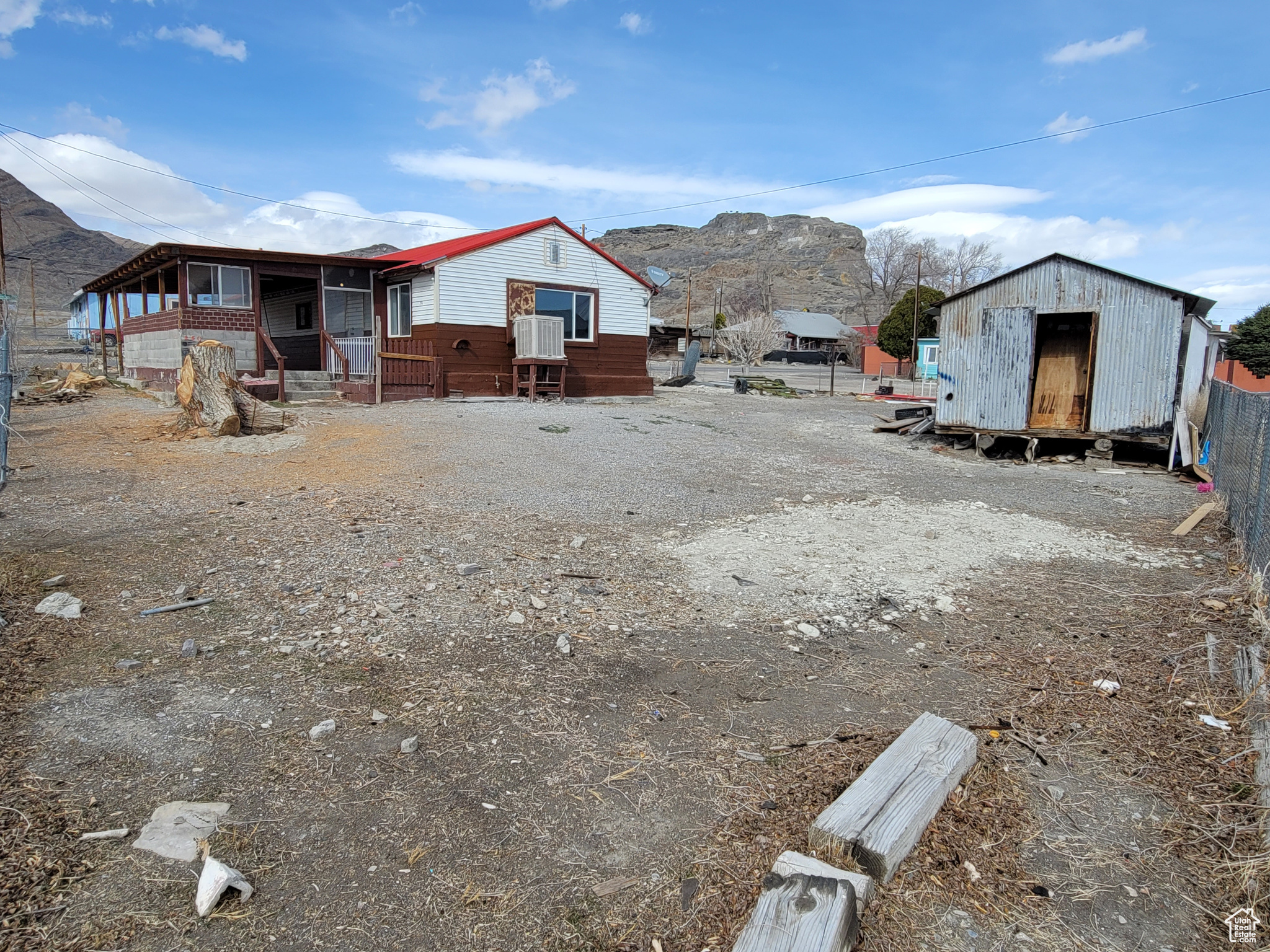 main property photo 13