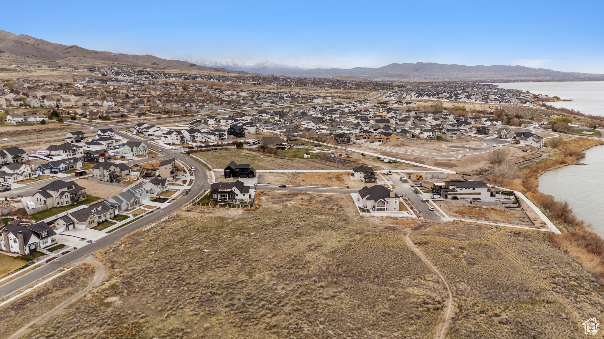 property viewer photo 3
