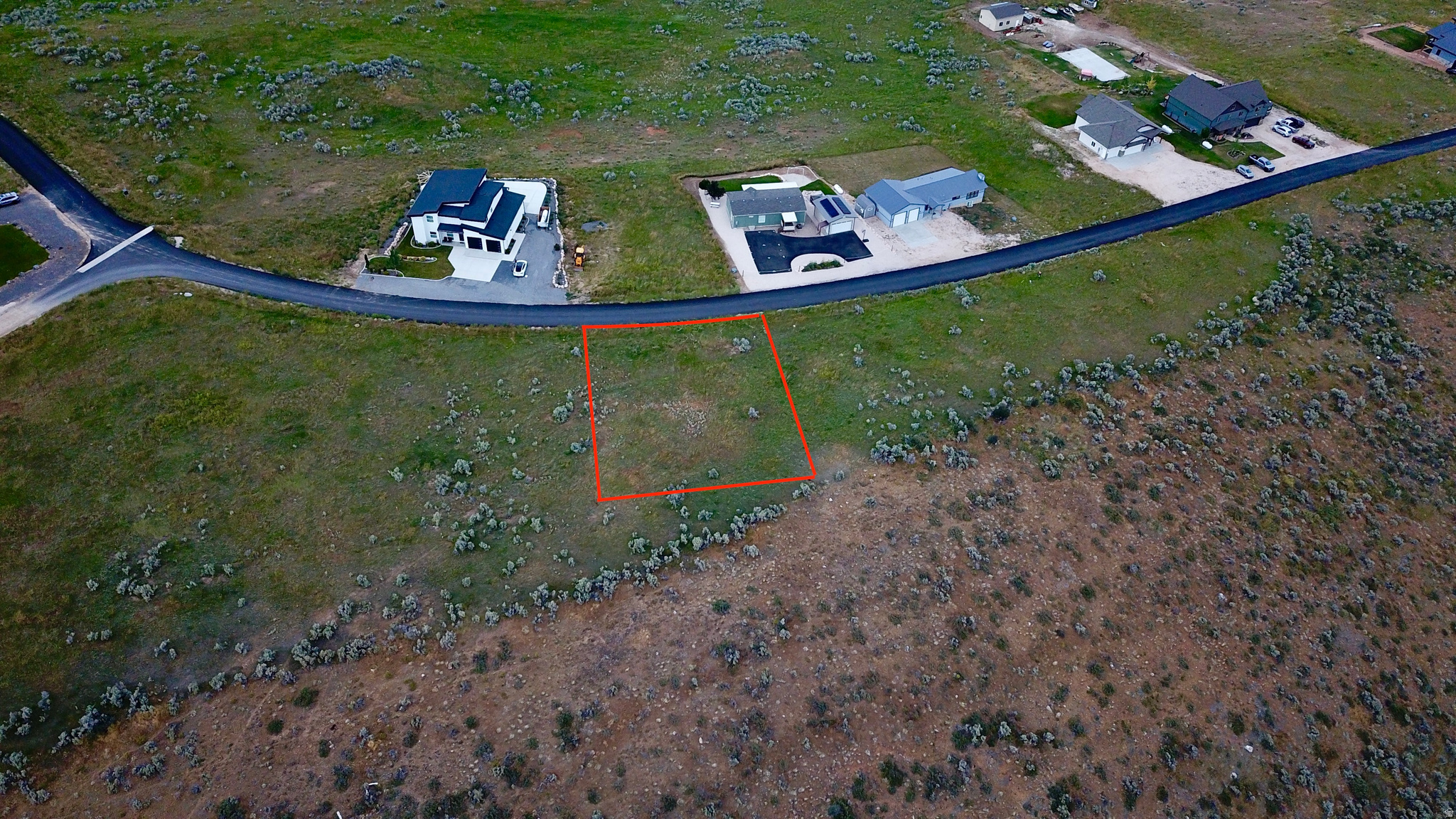 main property photo 6