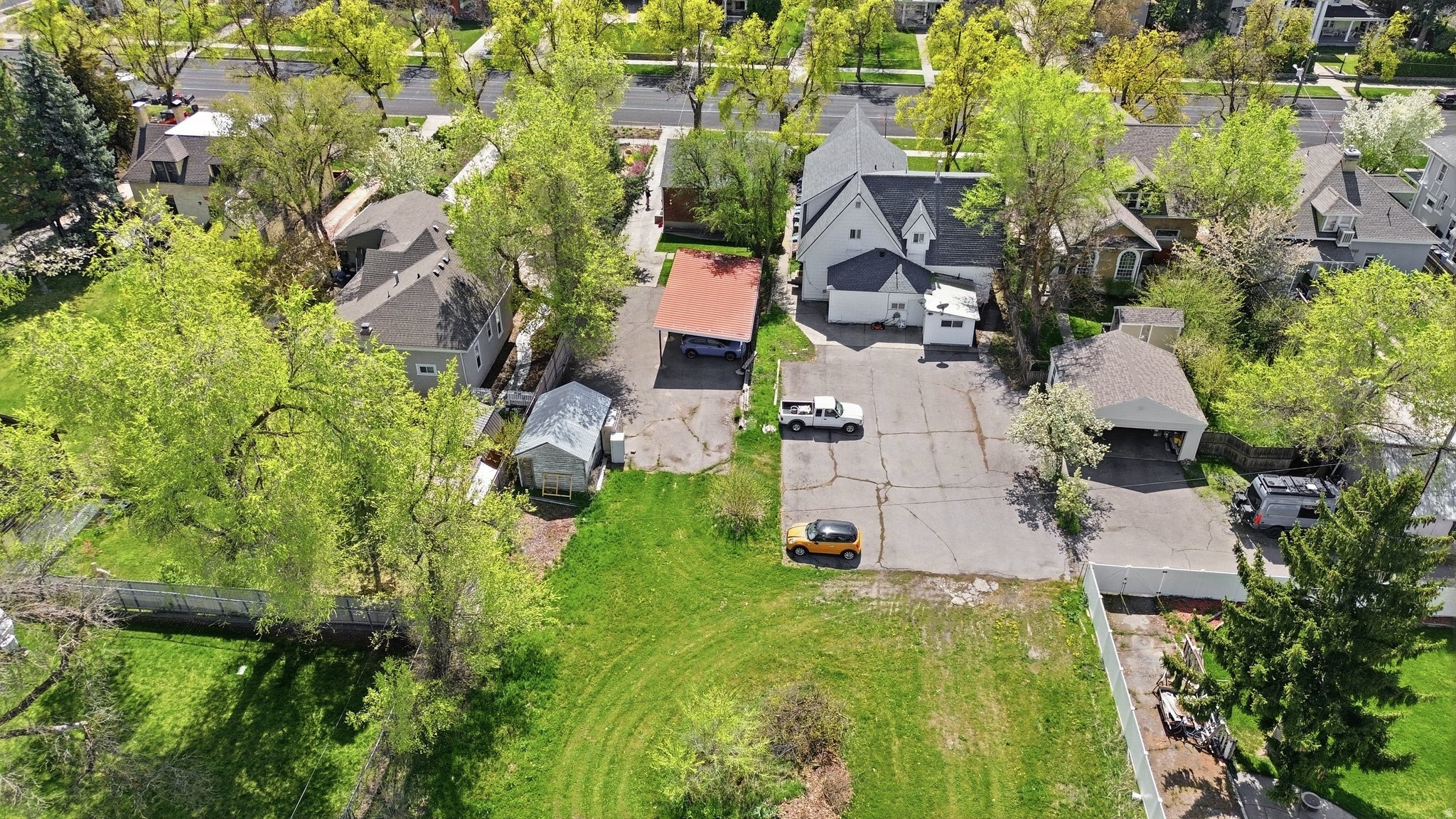 main property photo 27