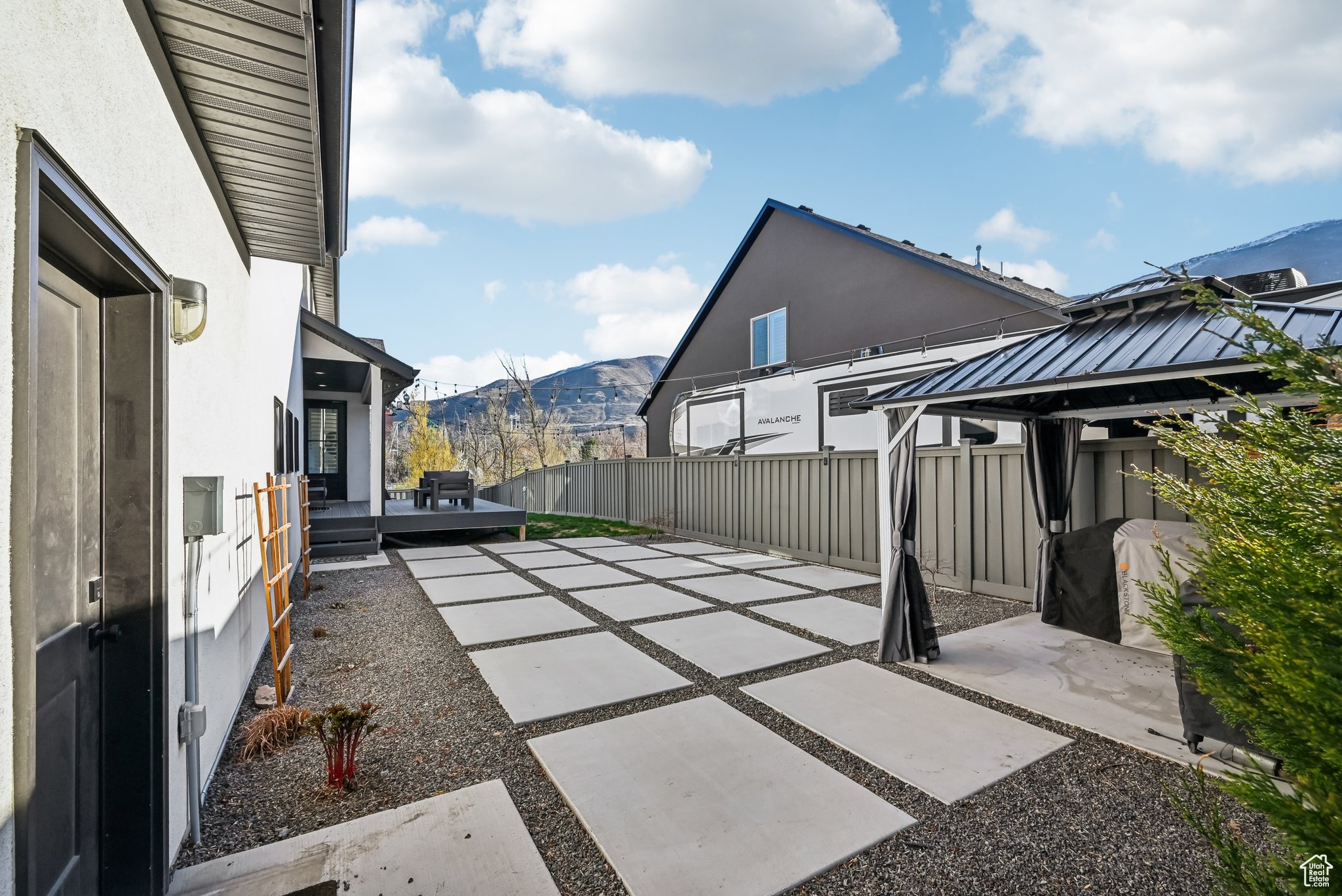 main property photo 58