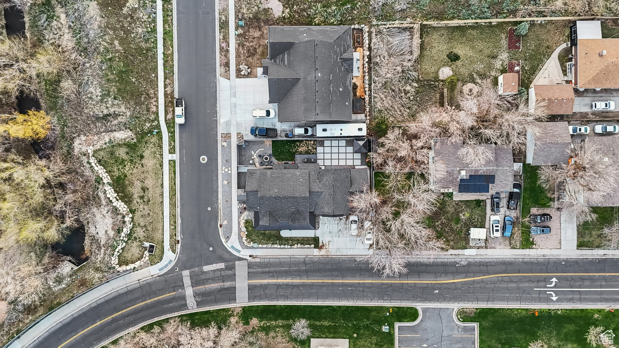main property photo 68