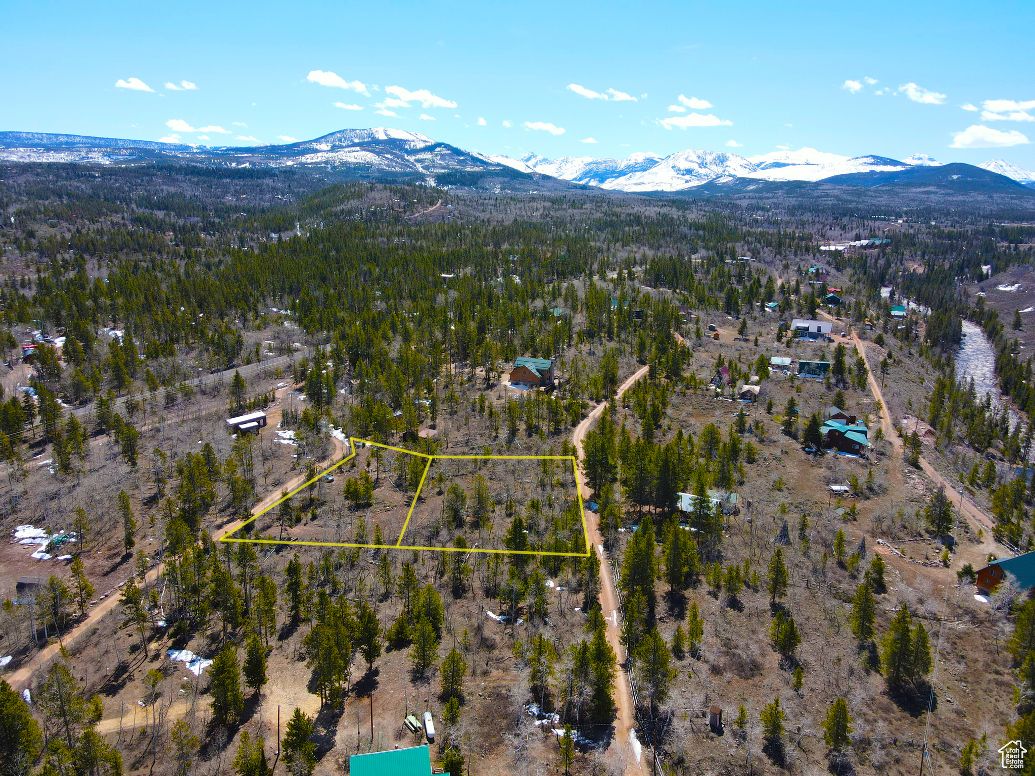 main property photo 23