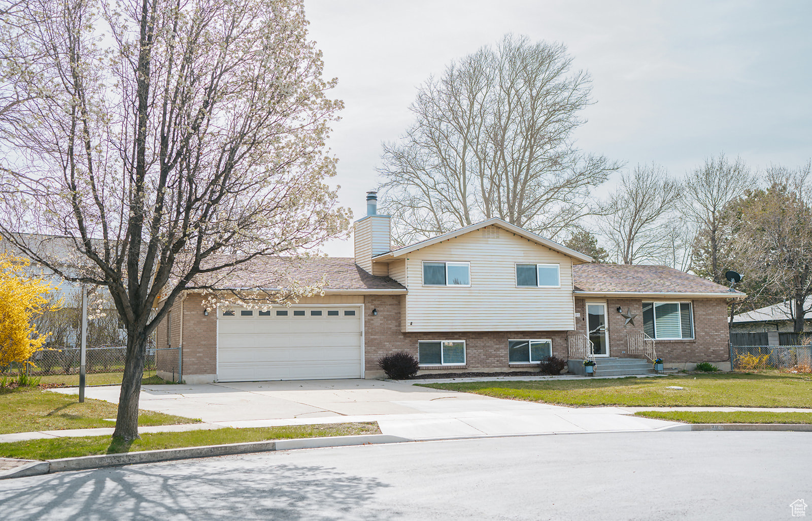 property viewer photo 2