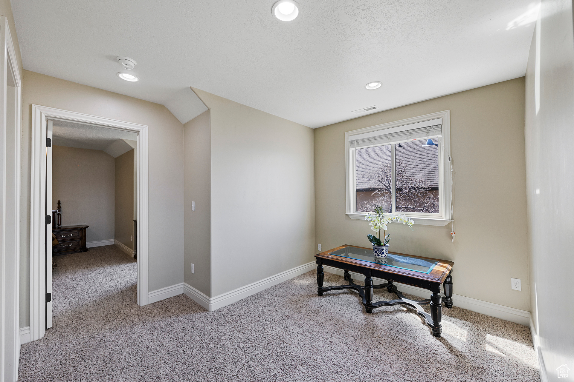 property viewer photo 29