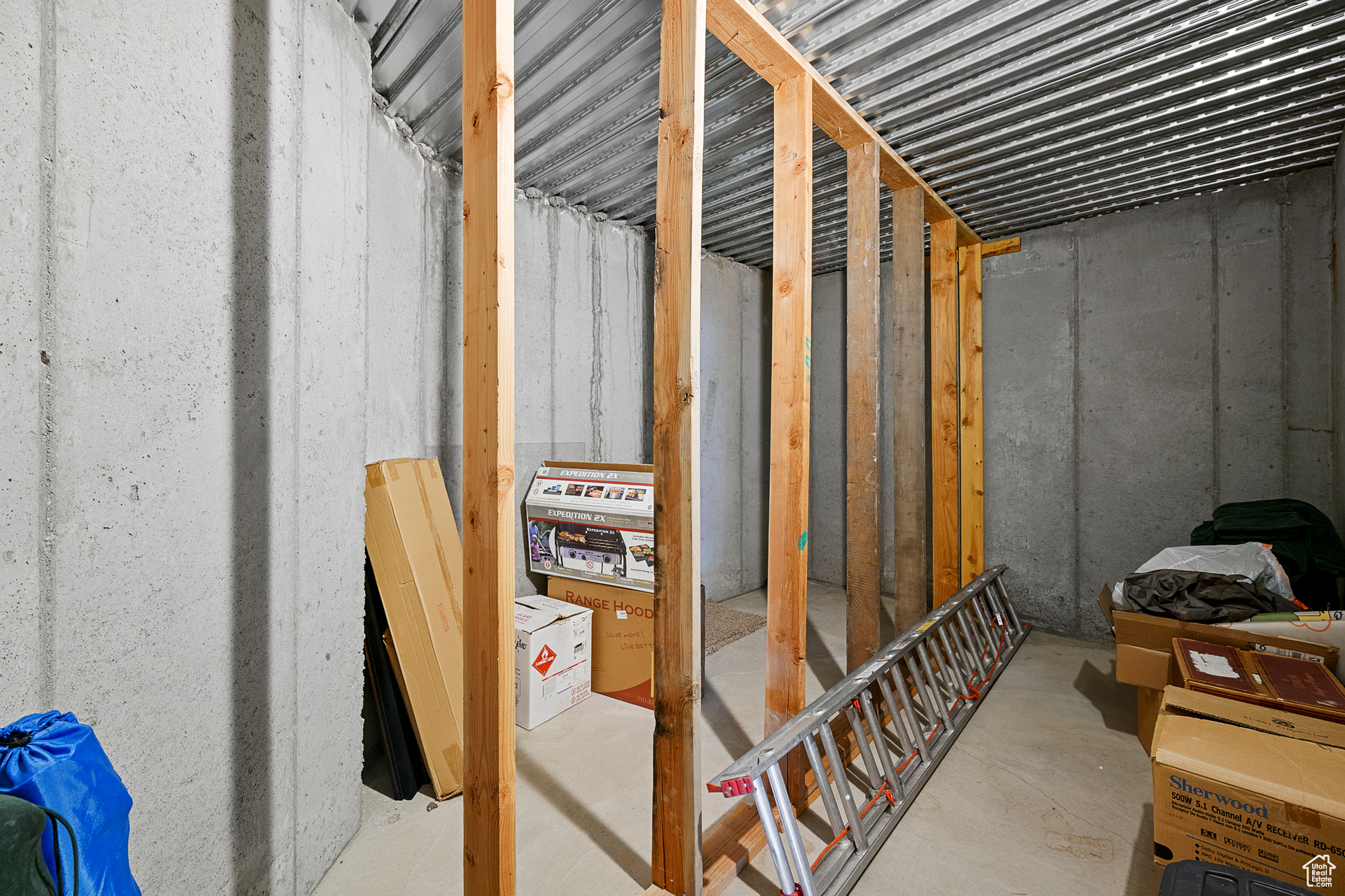 property viewer photo 37