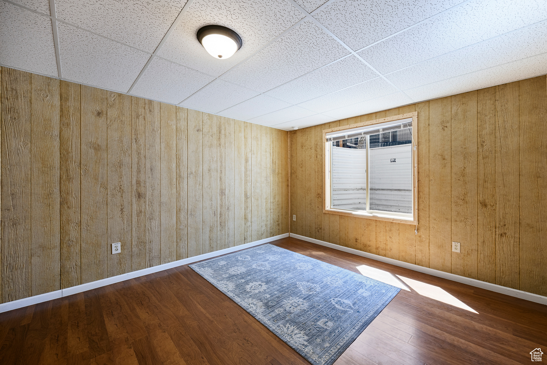 property viewer photo 46