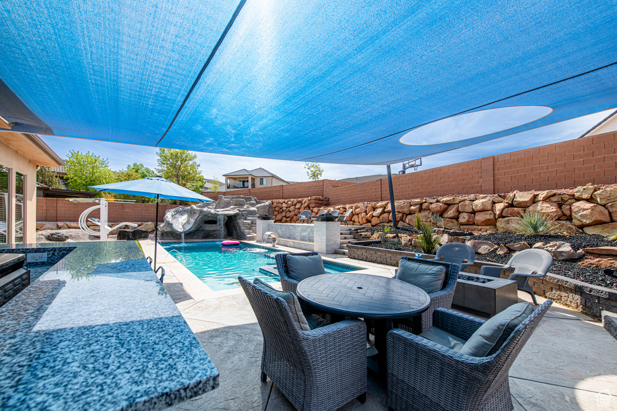 main property photo 43