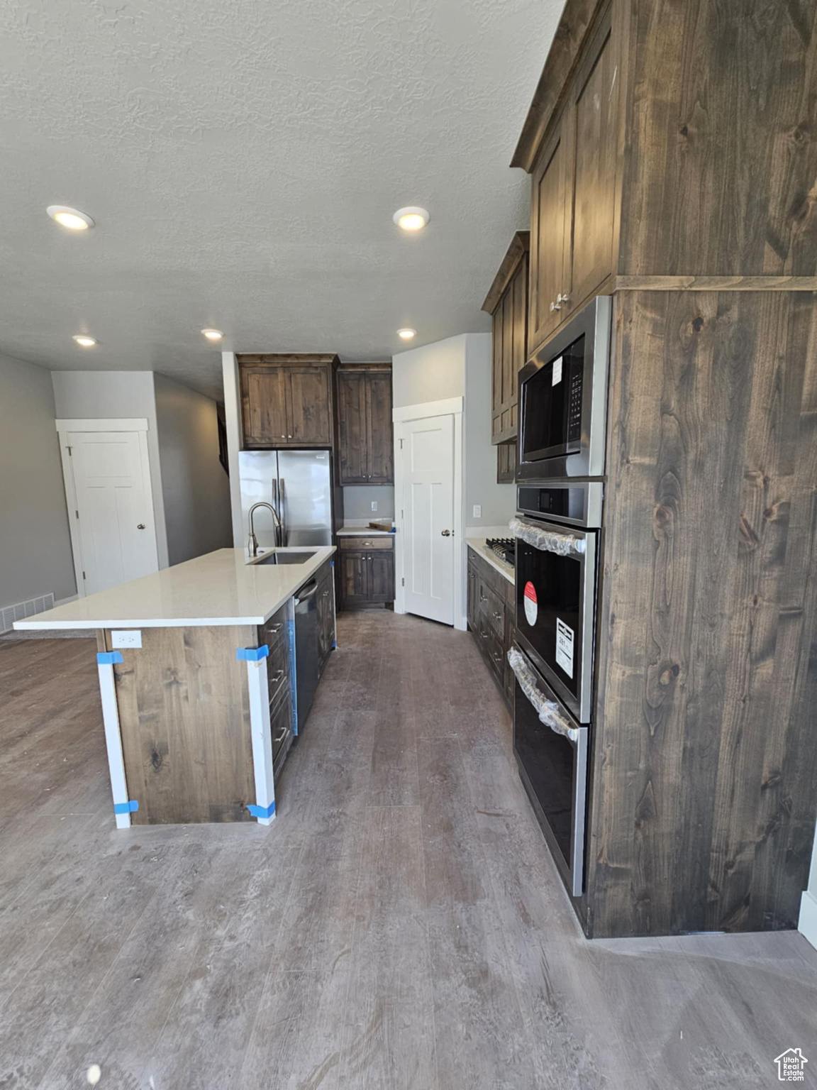 property viewer photo 5
