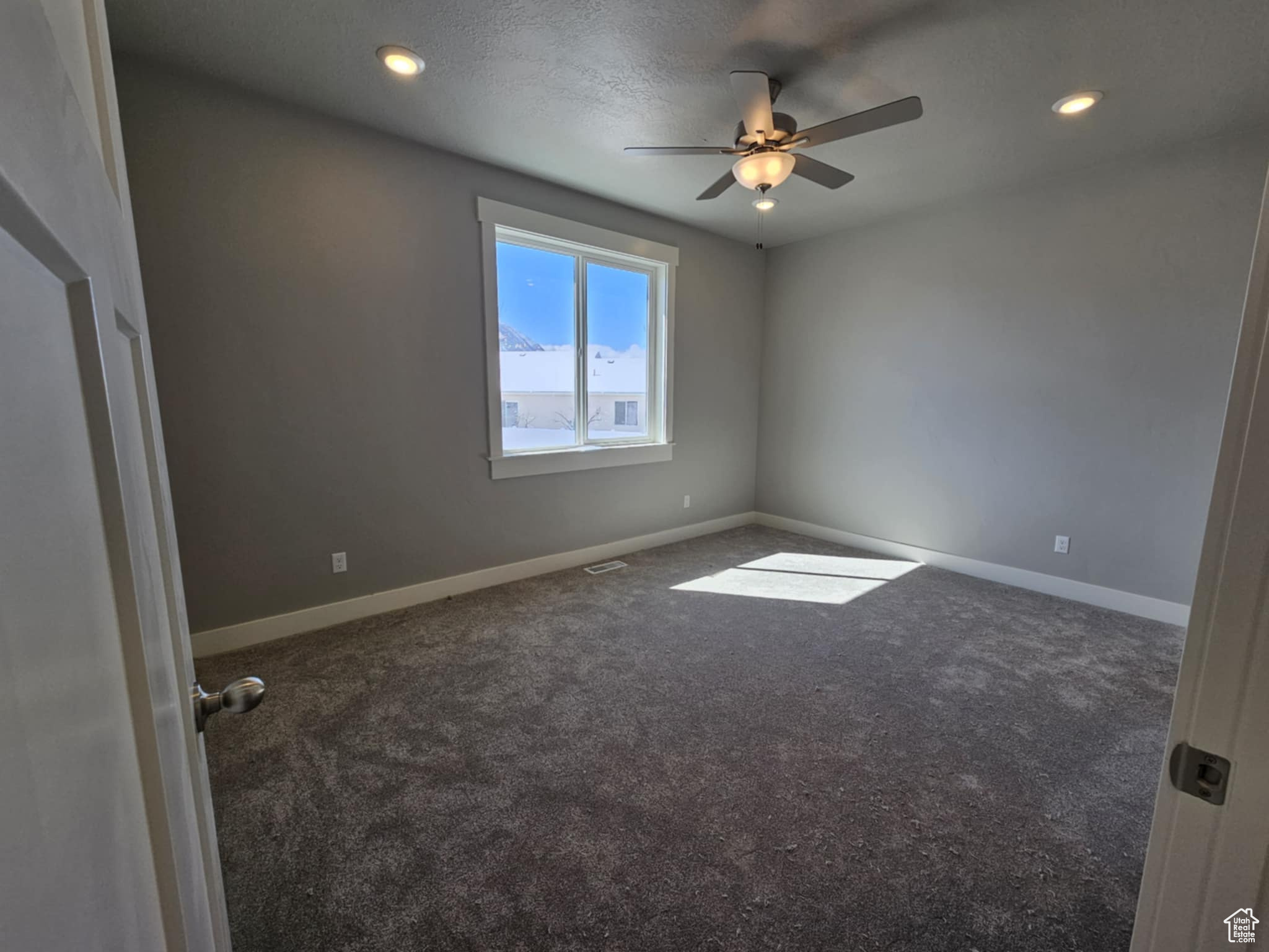 property viewer photo 8