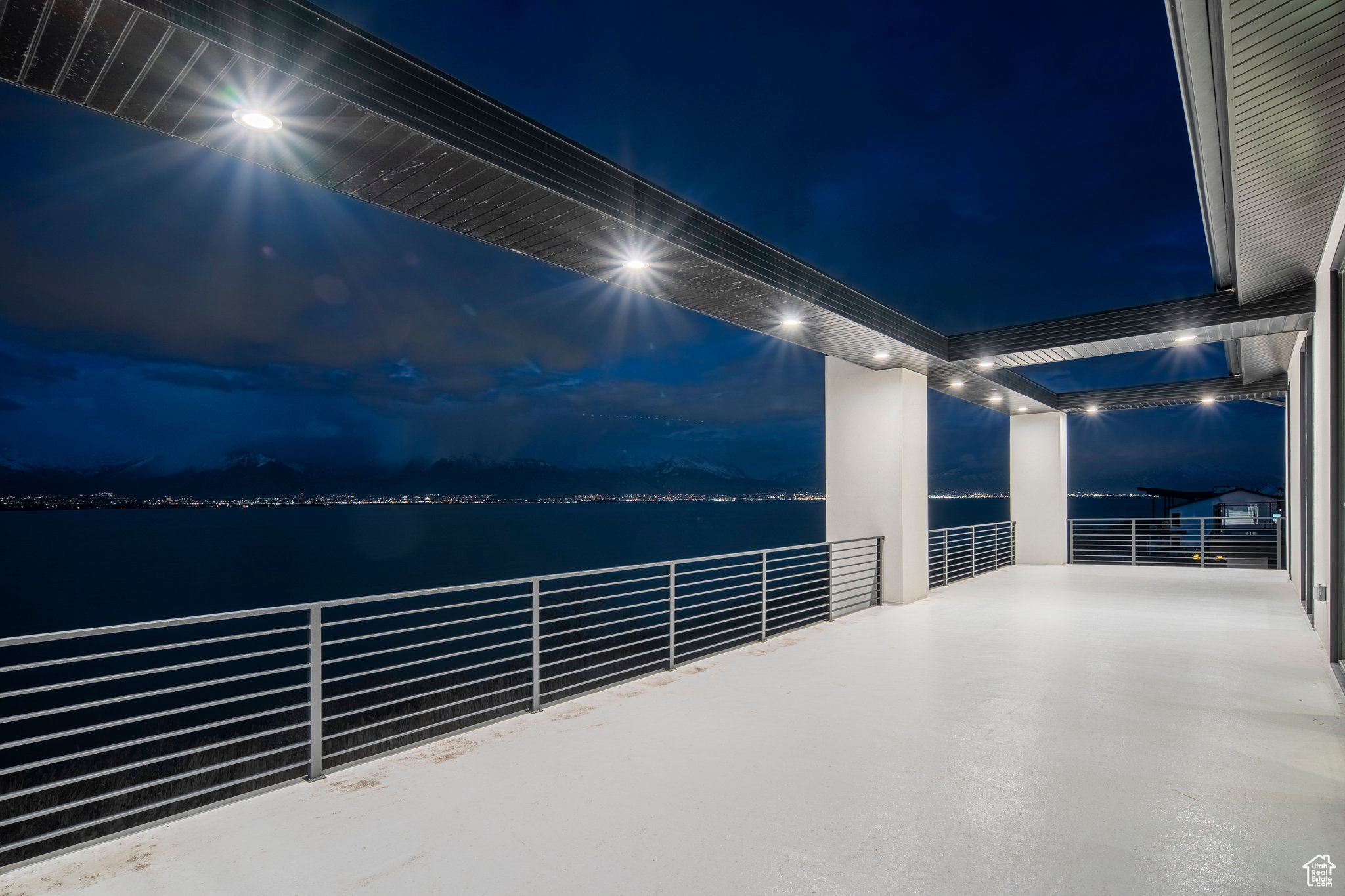 main property photo 70