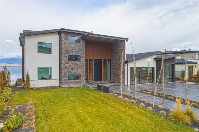main property photo 80