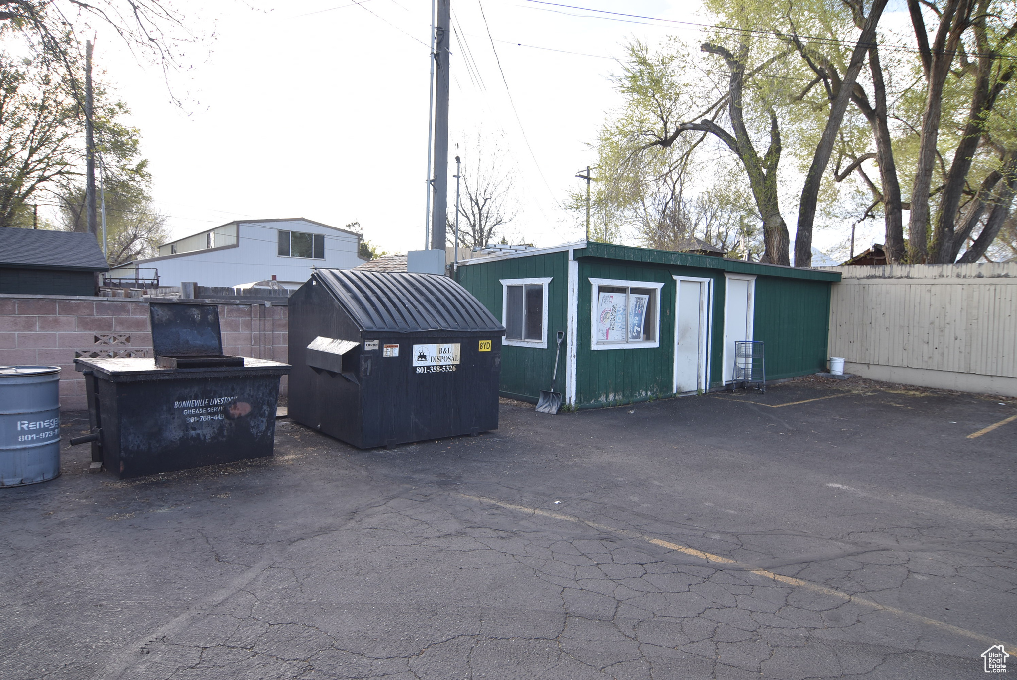 main property photo 35