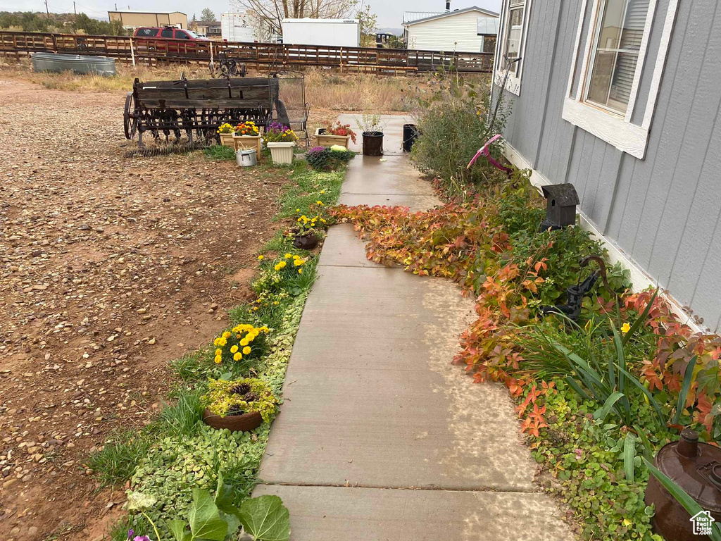 main property photo 32