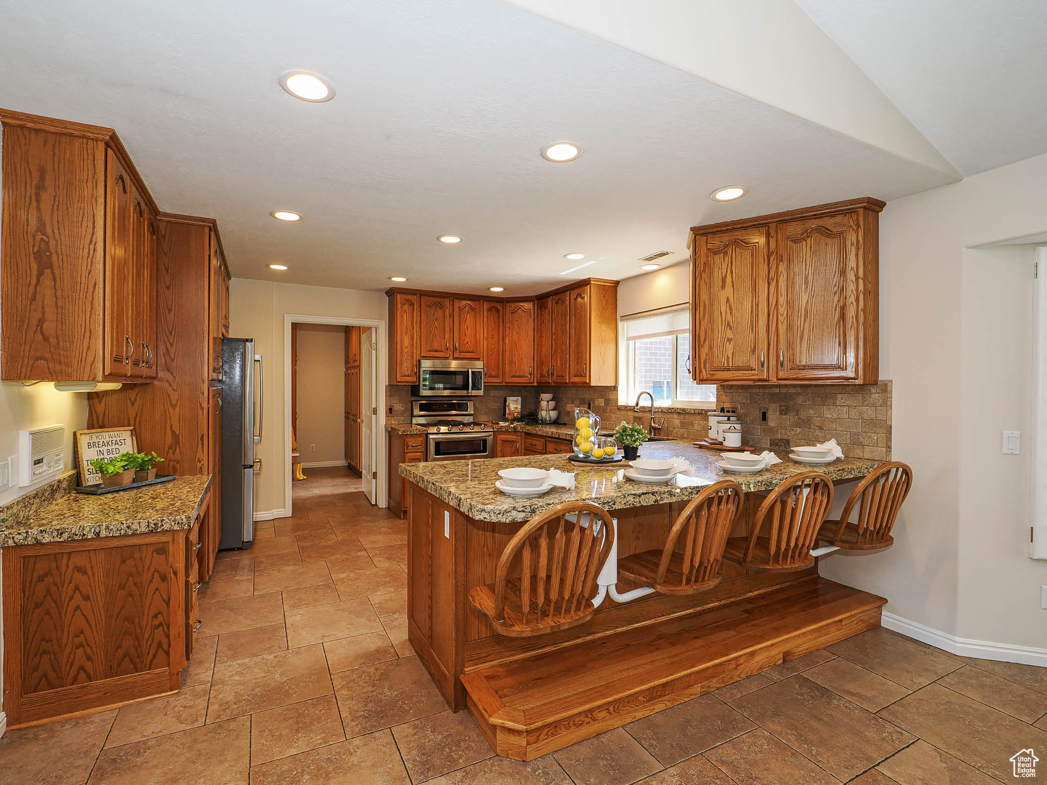 property viewer photo 15