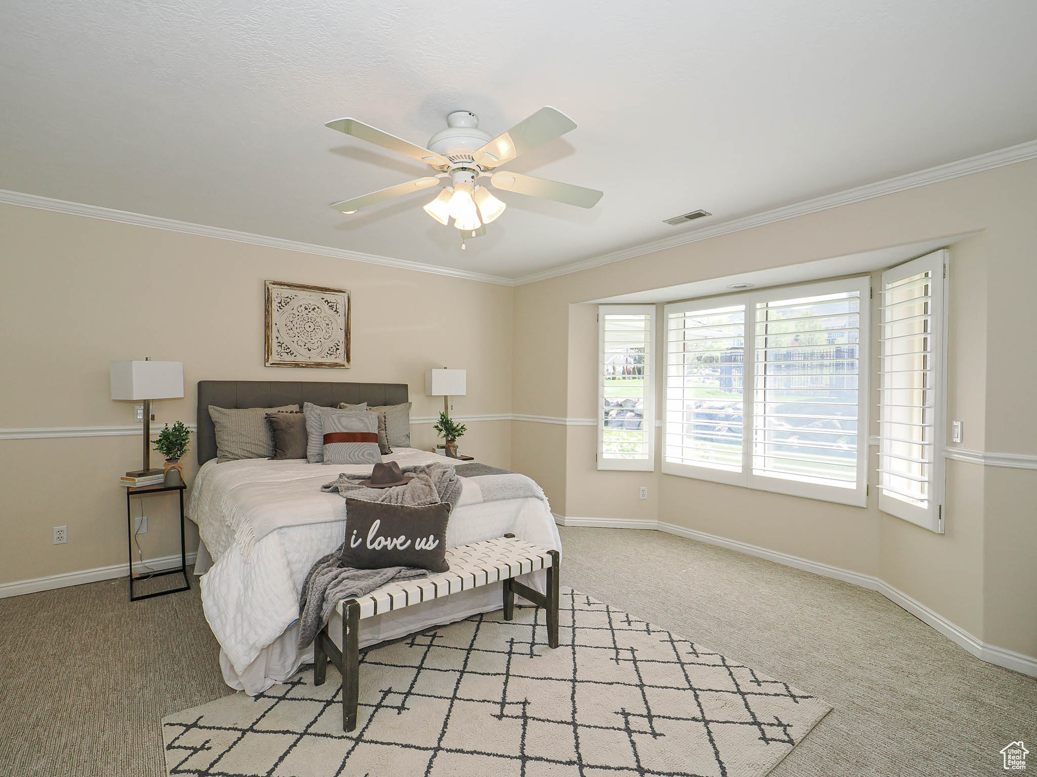 property viewer photo 27