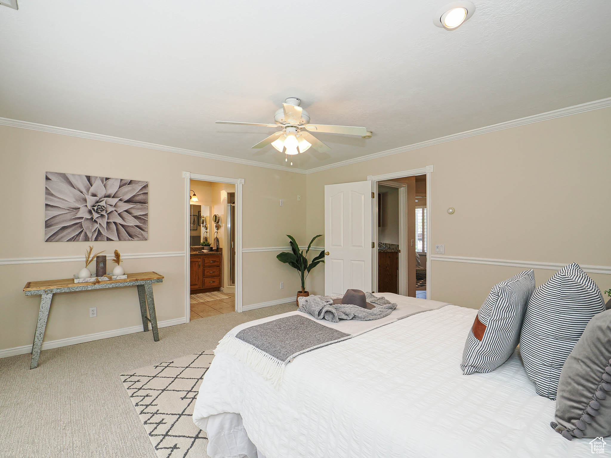 property viewer photo 29