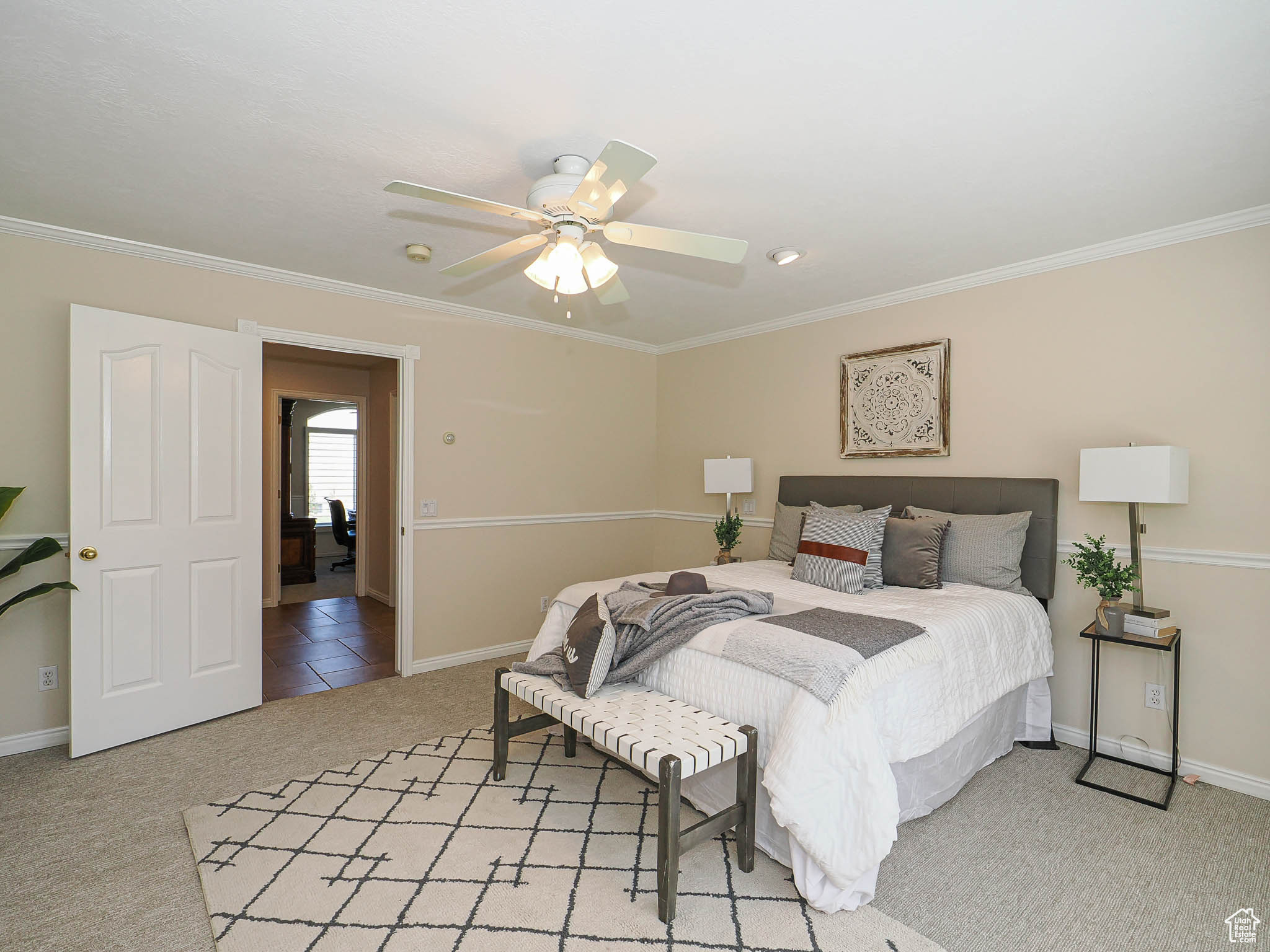 property viewer photo 30
