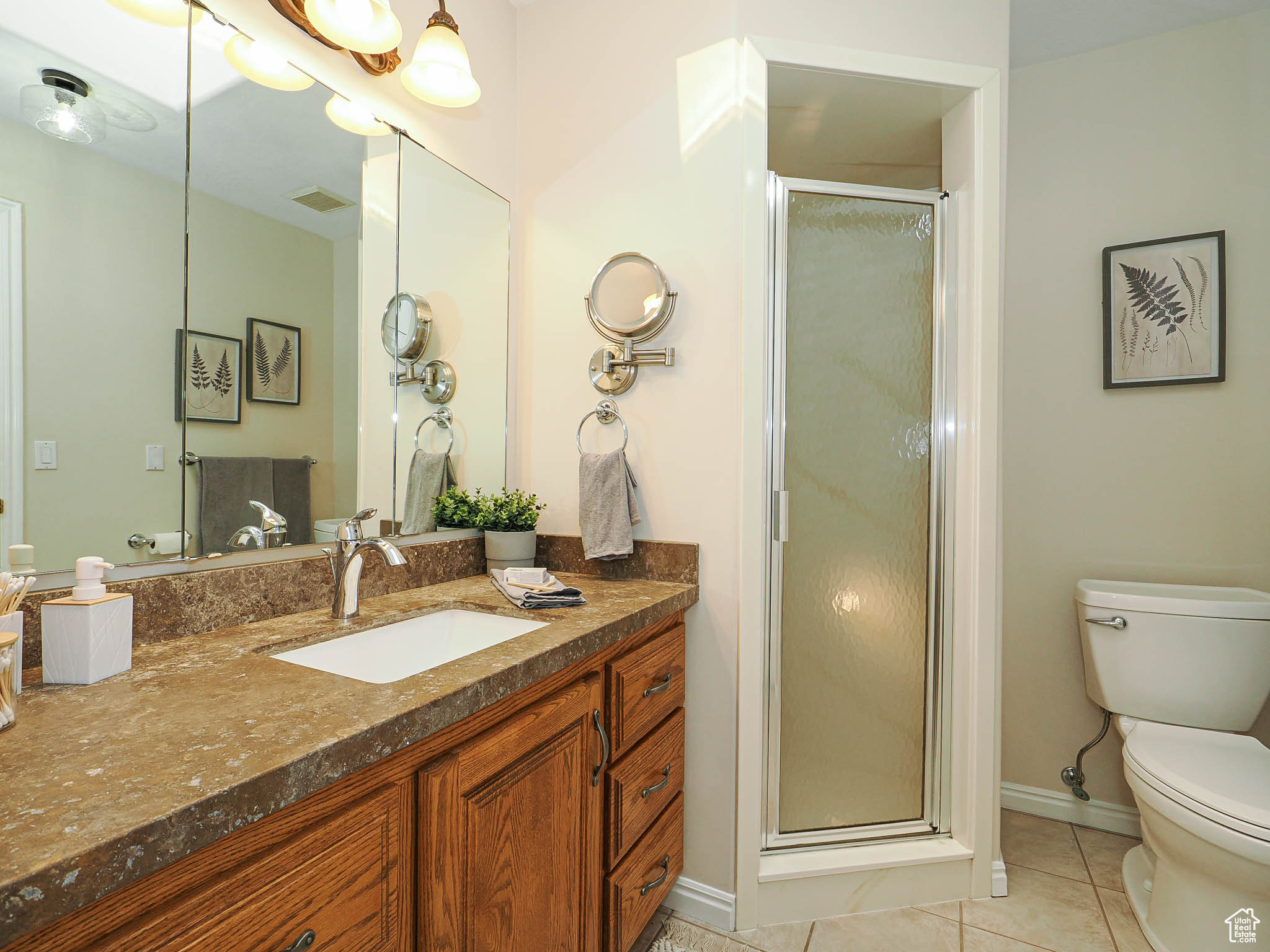 property viewer photo 32