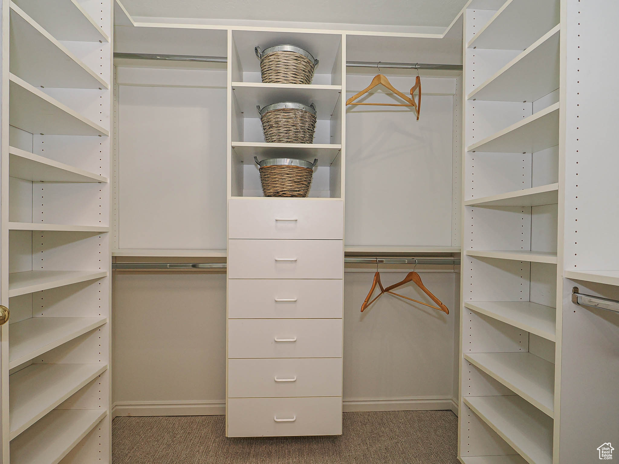 property viewer photo 34