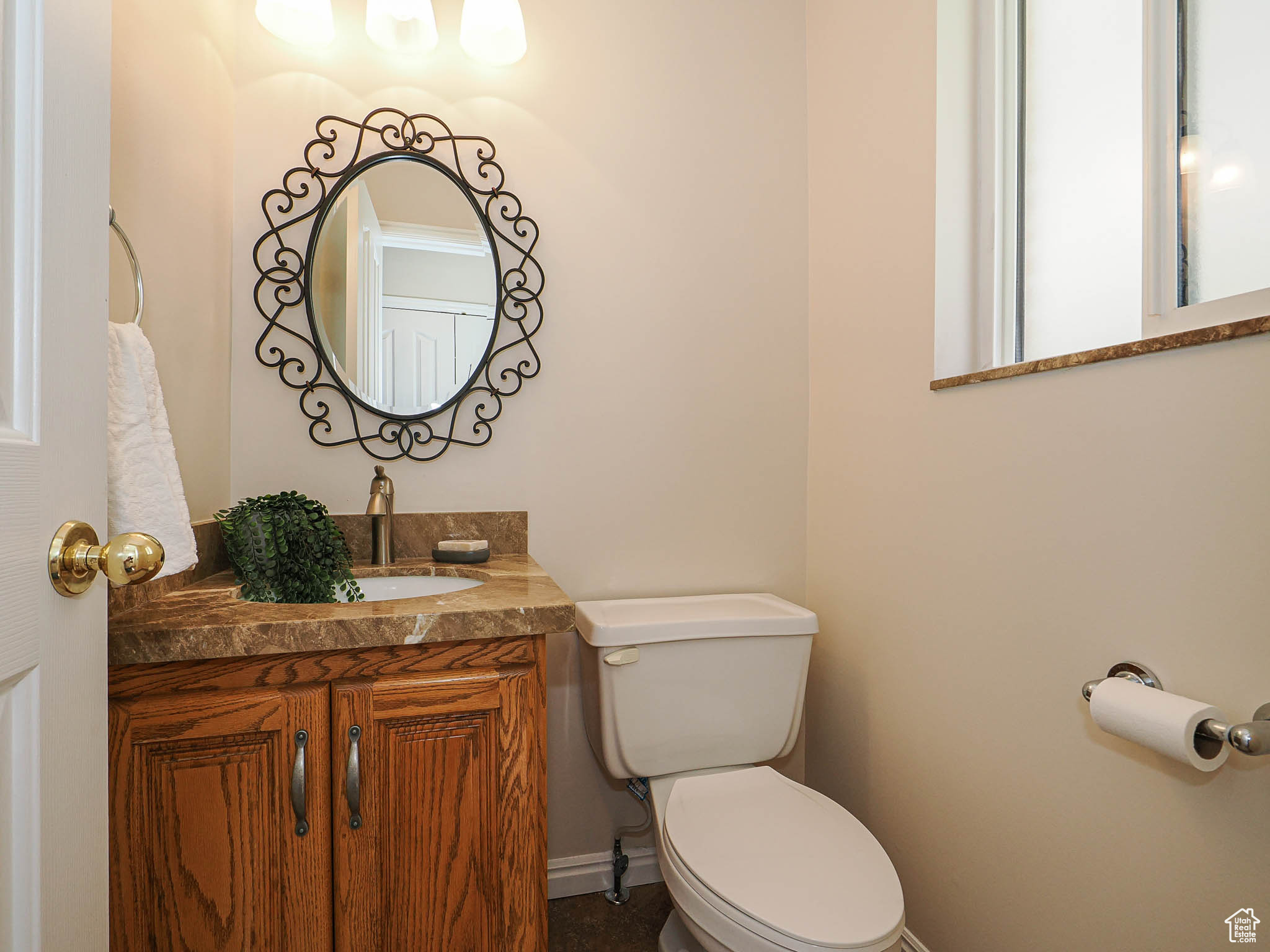 property viewer photo 44