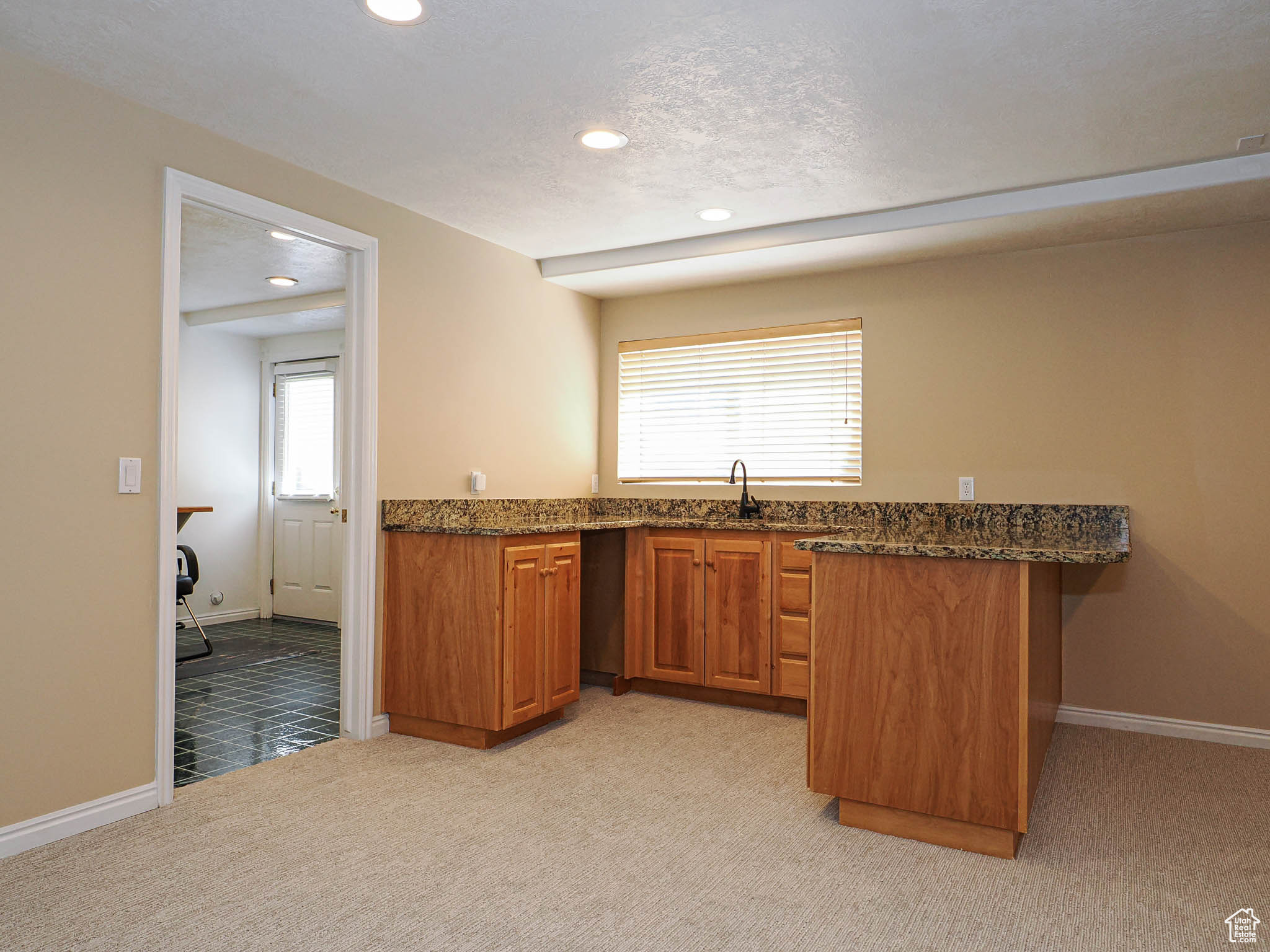 property viewer photo 49