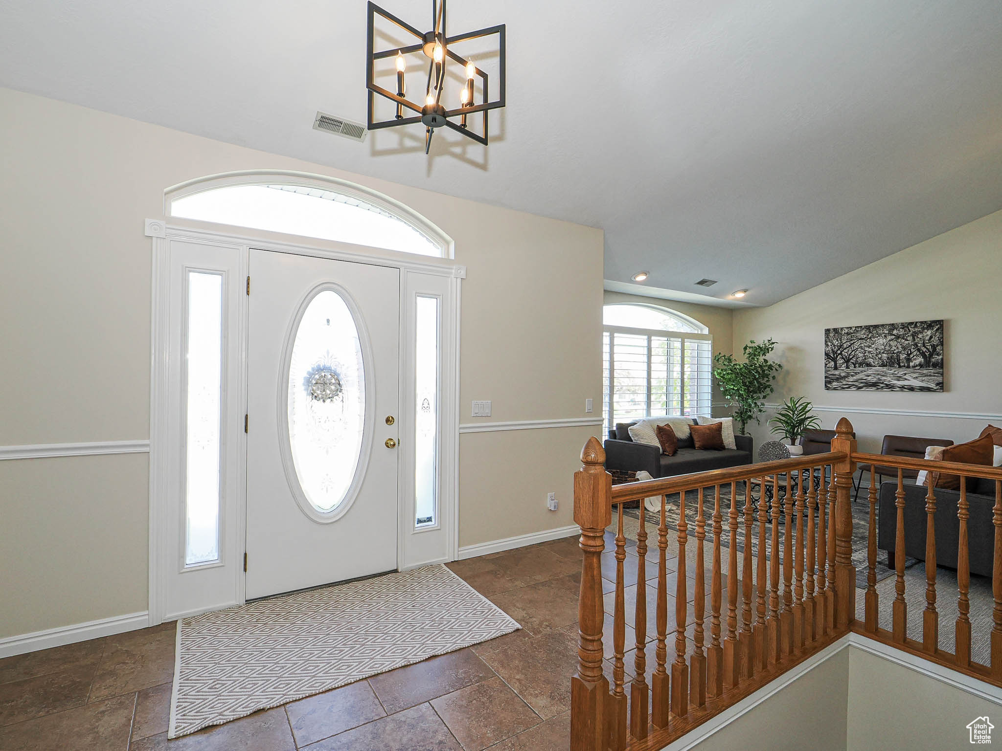 property viewer photo 5