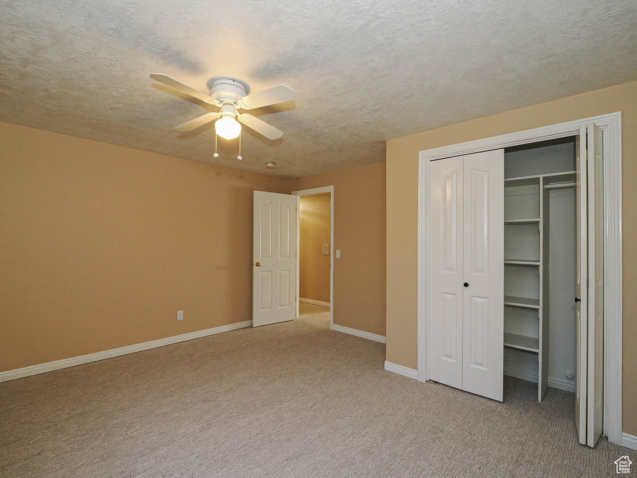 property viewer photo 57