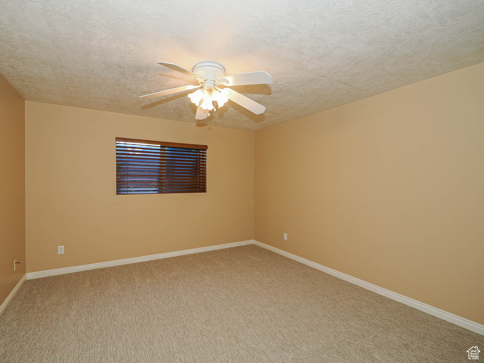 property viewer photo 58