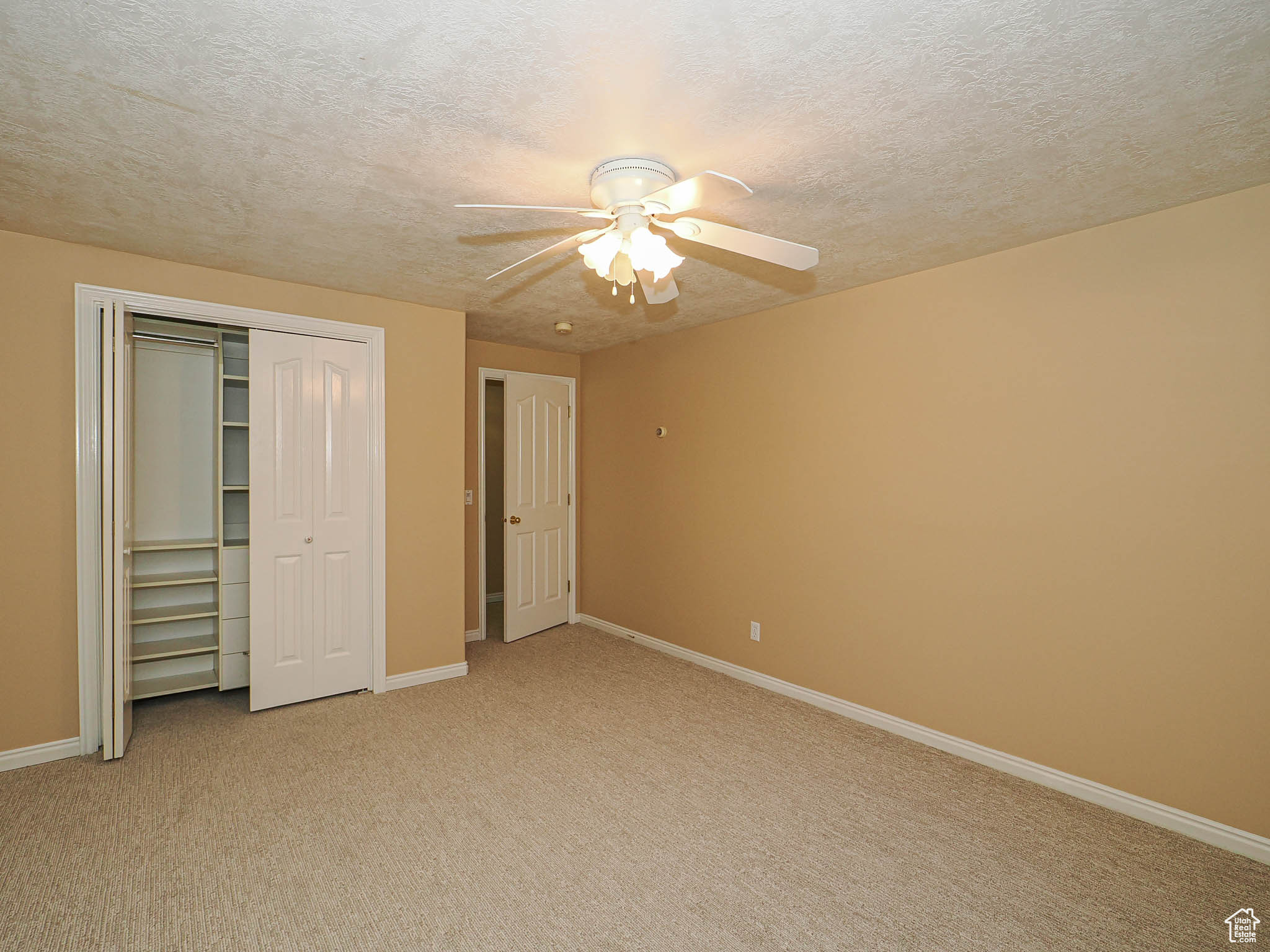 property viewer photo 59