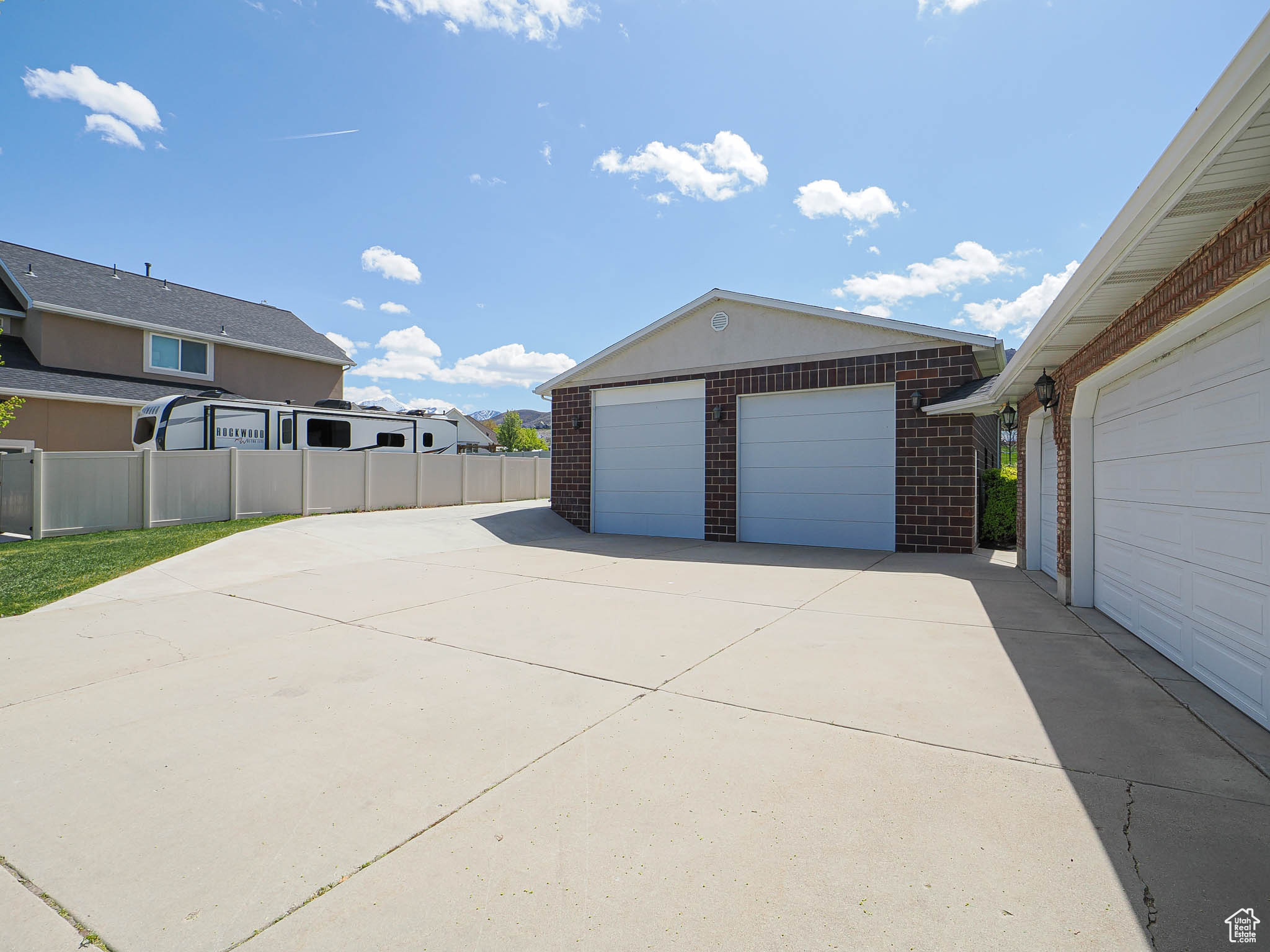 property viewer photo 61