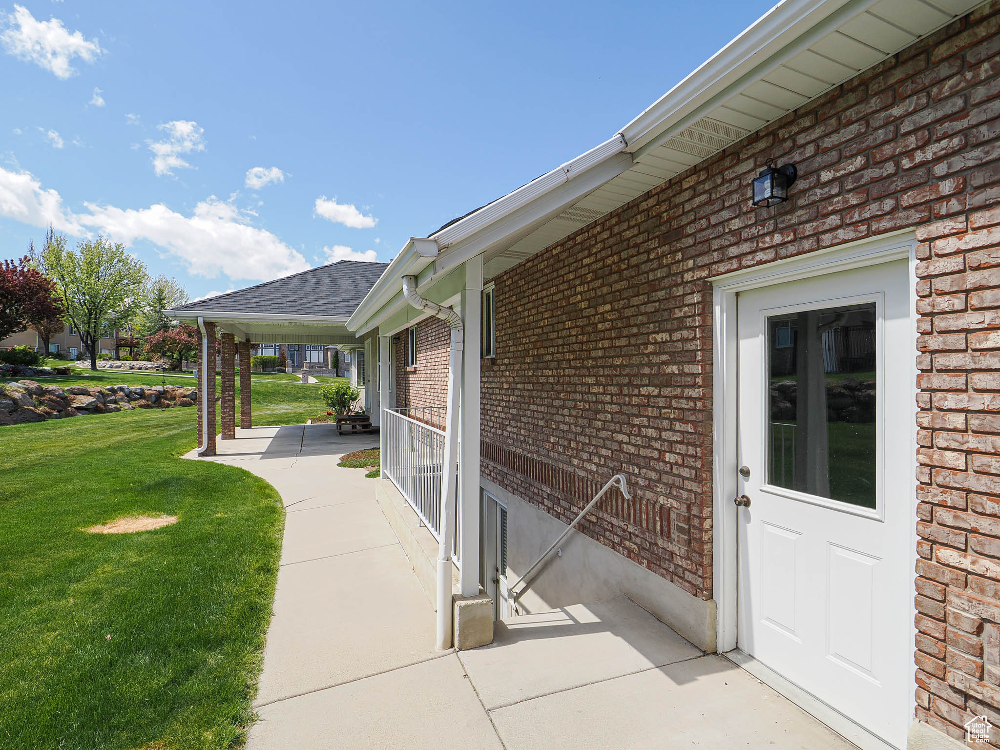 property viewer photo 67