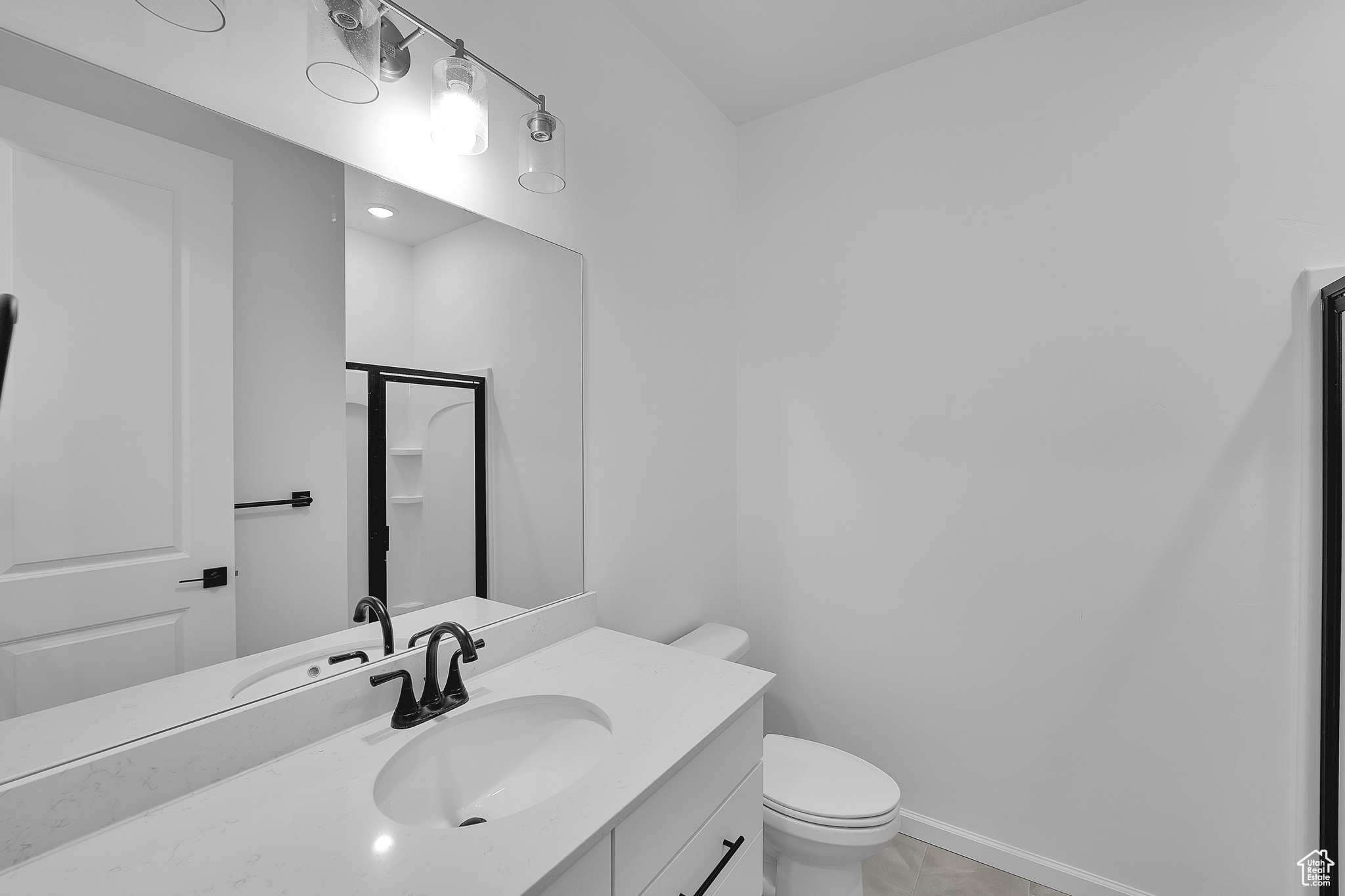 property viewer photo 12
