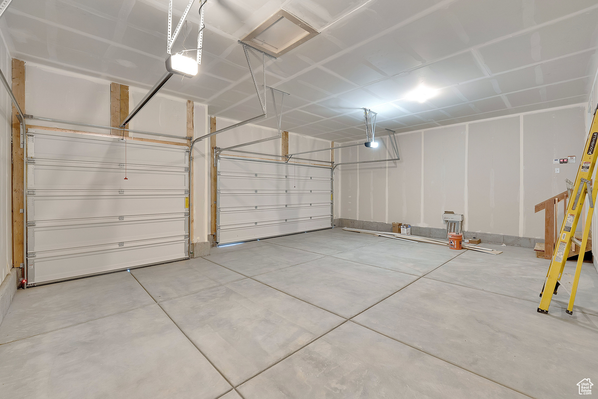 property viewer photo 14