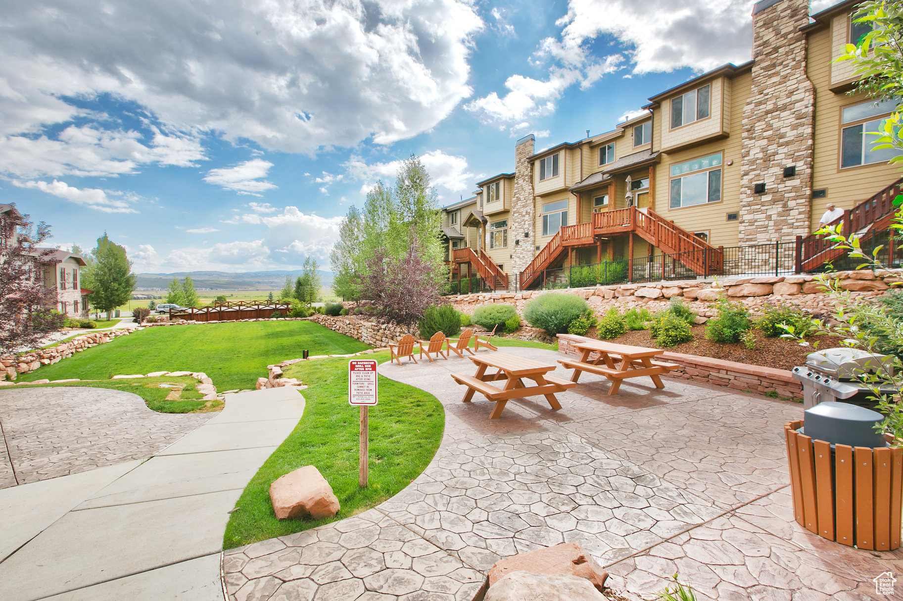 property viewer photo 30