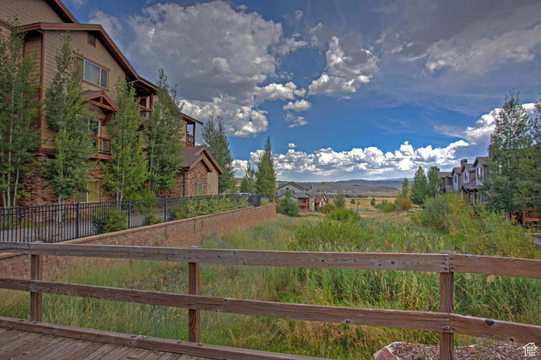 property viewer photo 40