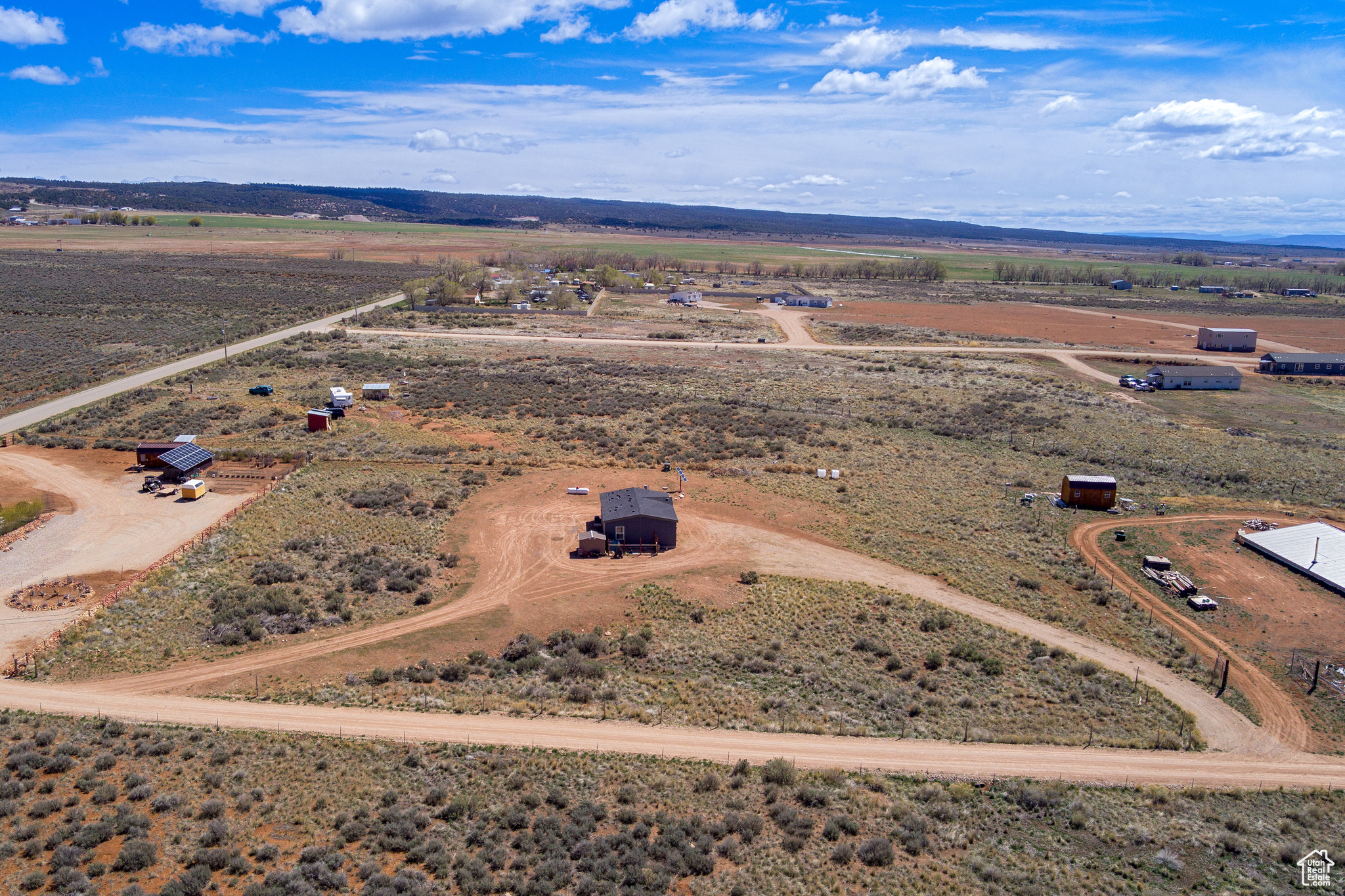 main property photo 31