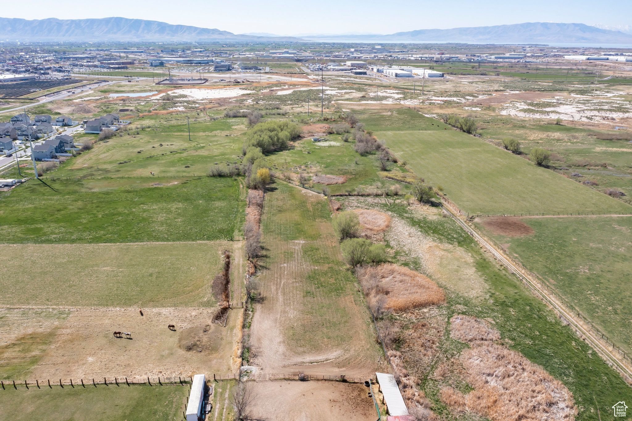 main property photo 15