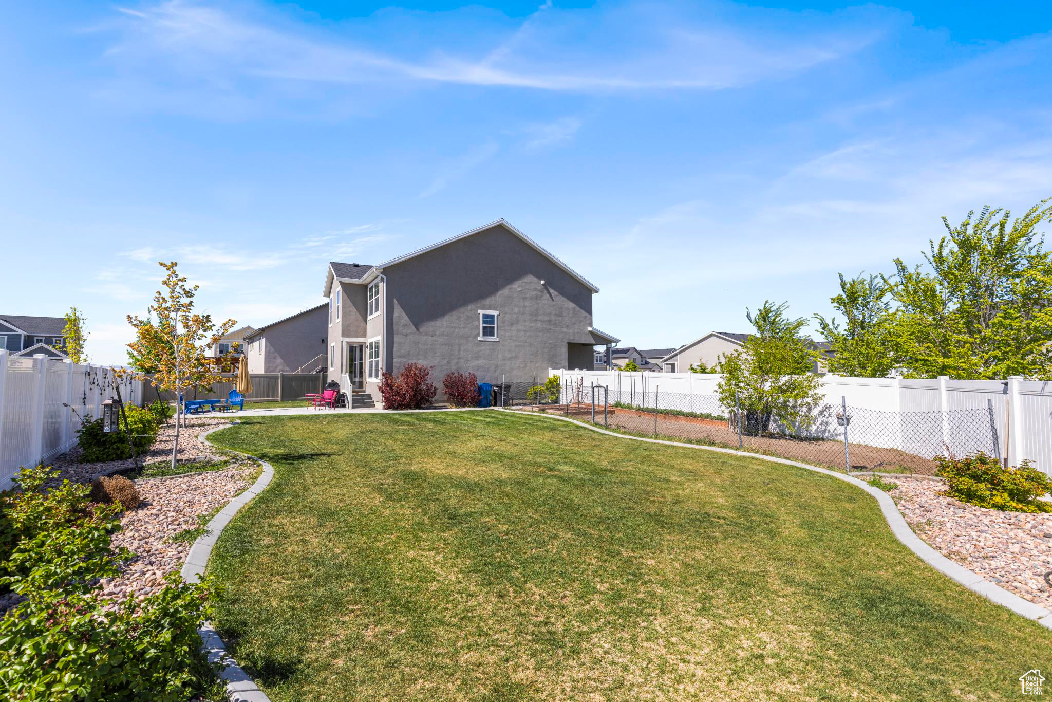 property viewer photo 26