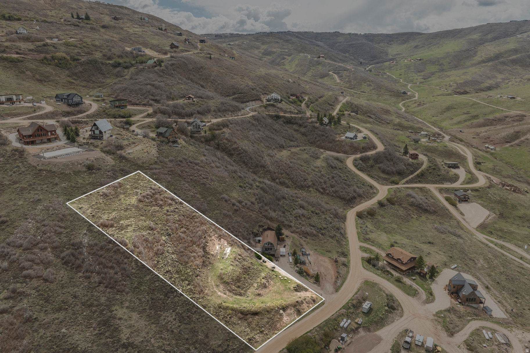 main property photo 33