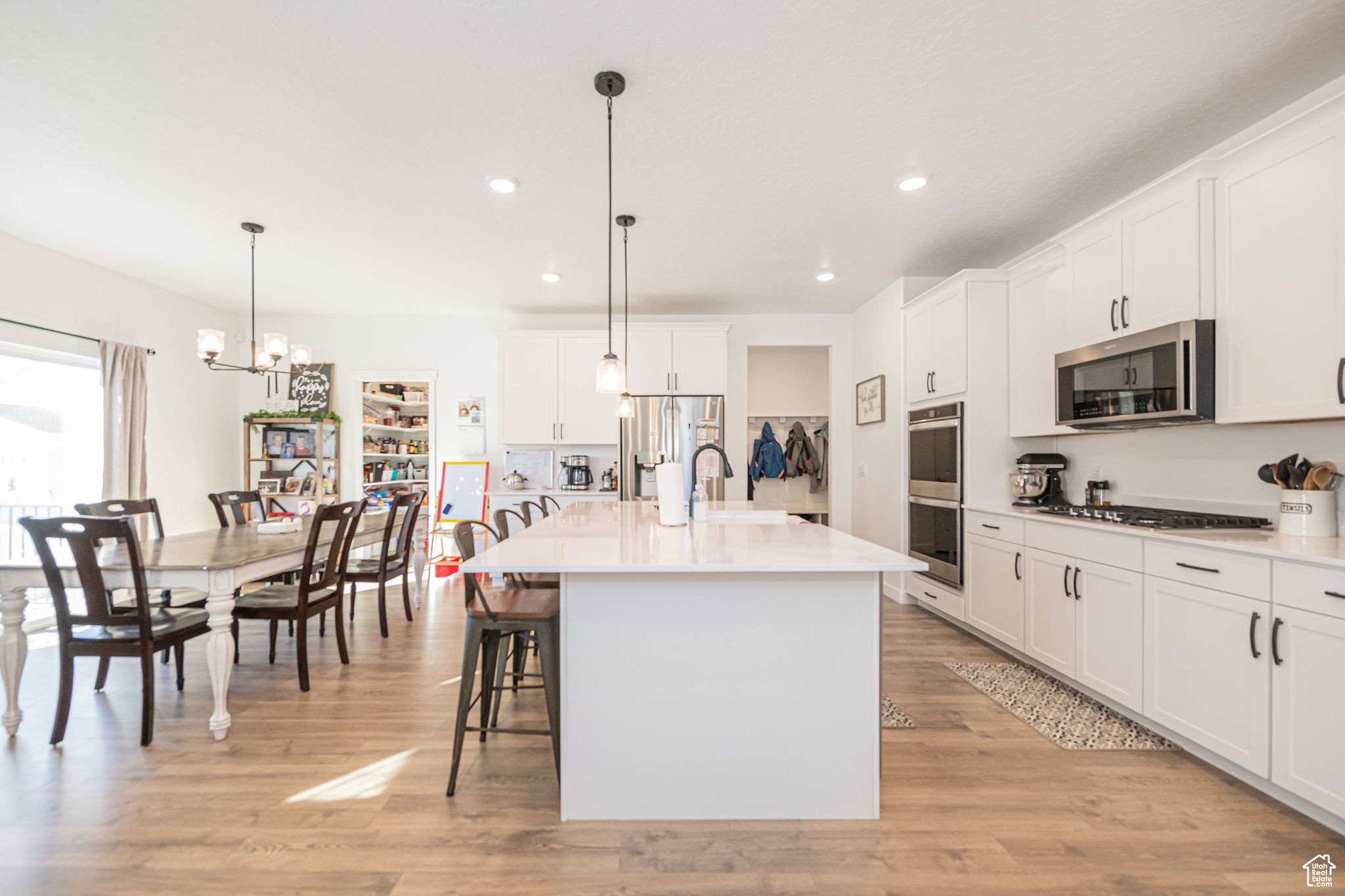 property viewer photo 13