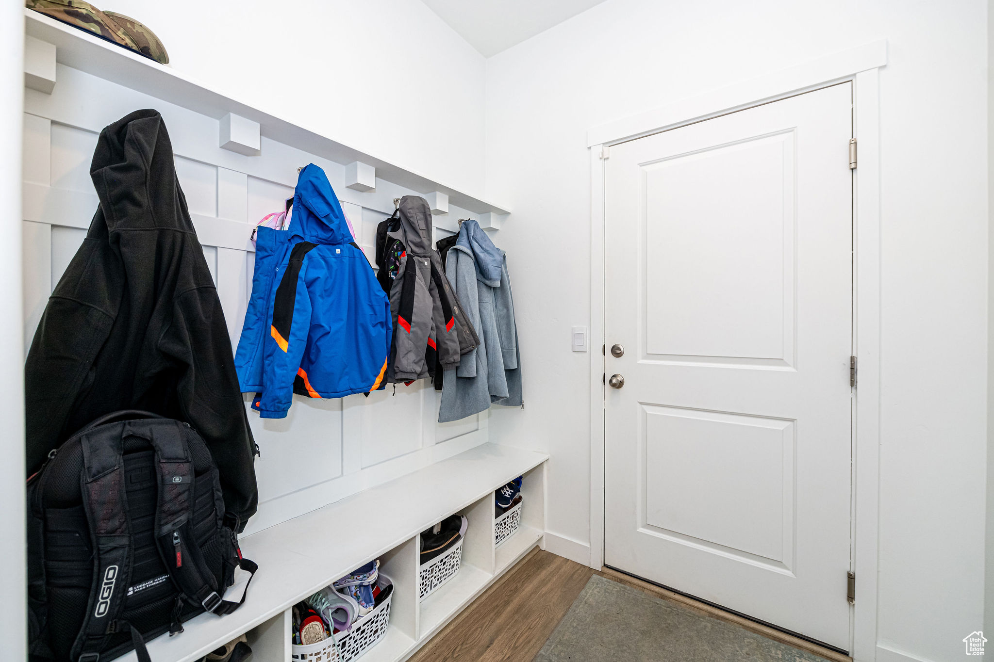 property viewer photo 17