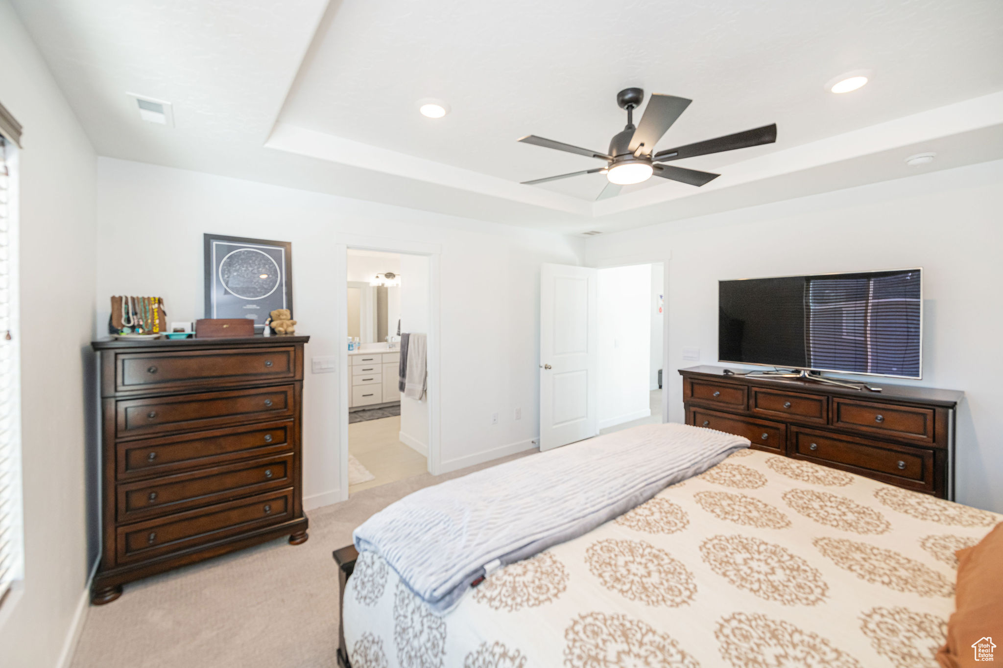 property viewer photo 30