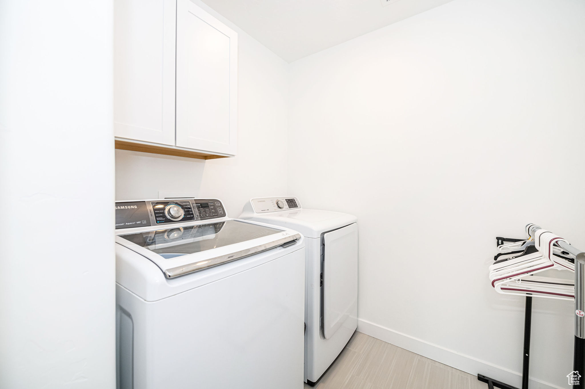 property viewer photo 38