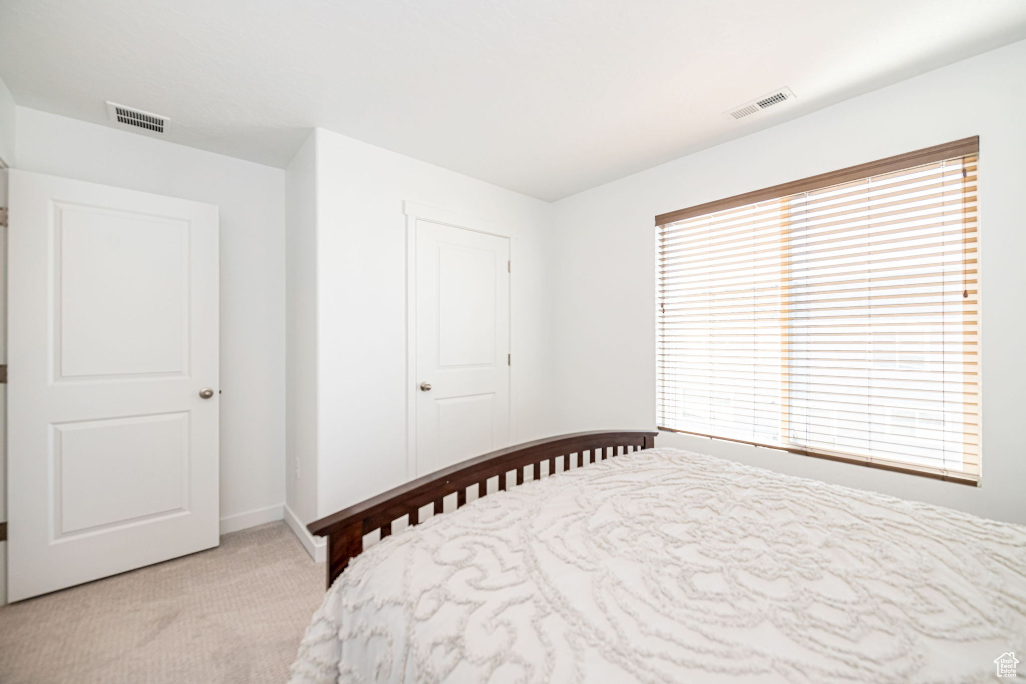 property viewer photo 43