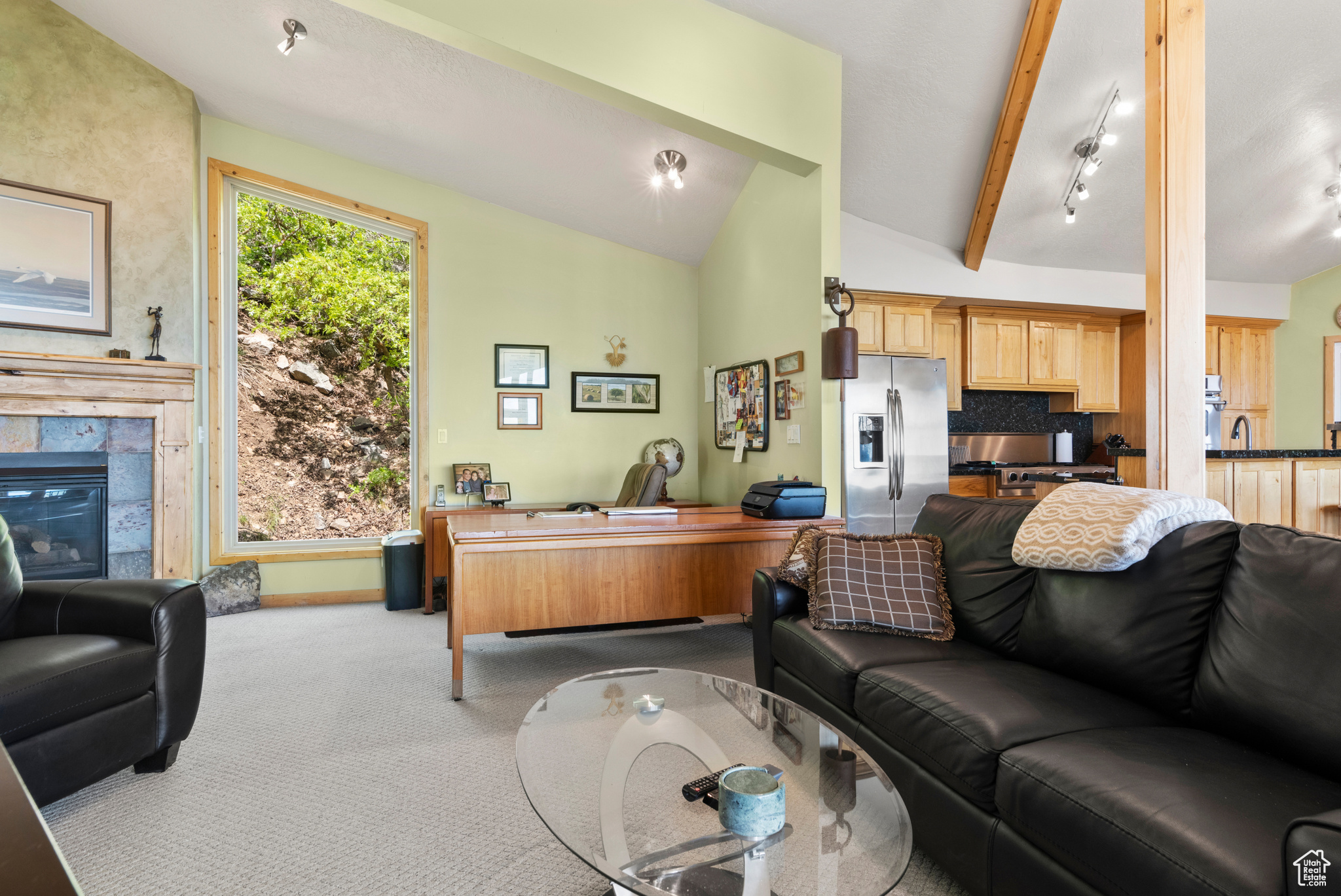 property viewer photo 5